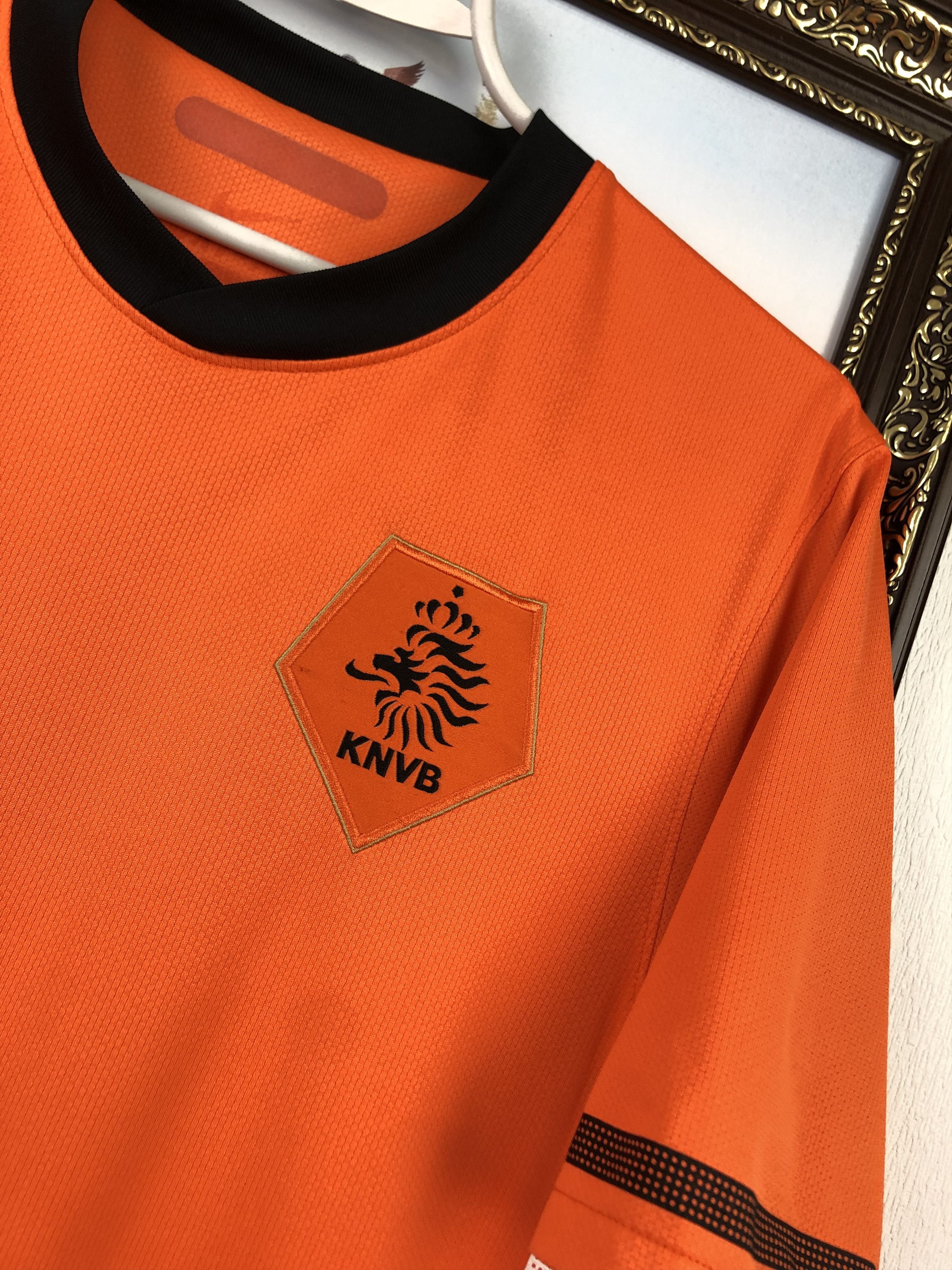 Nike Netherlands Holland shirt 2010 Soccer Nike Mens Jersey Size US M / EU 48-50 / 2 - 5 Thumbnail