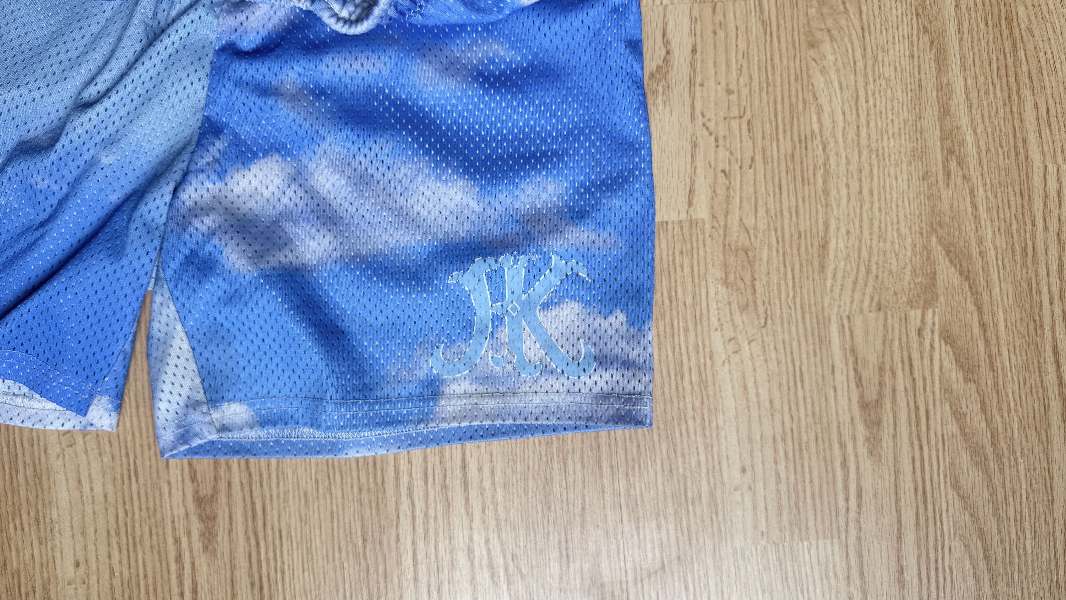Other Amok Kids Cloud shorts Size US 29 - 3 Thumbnail