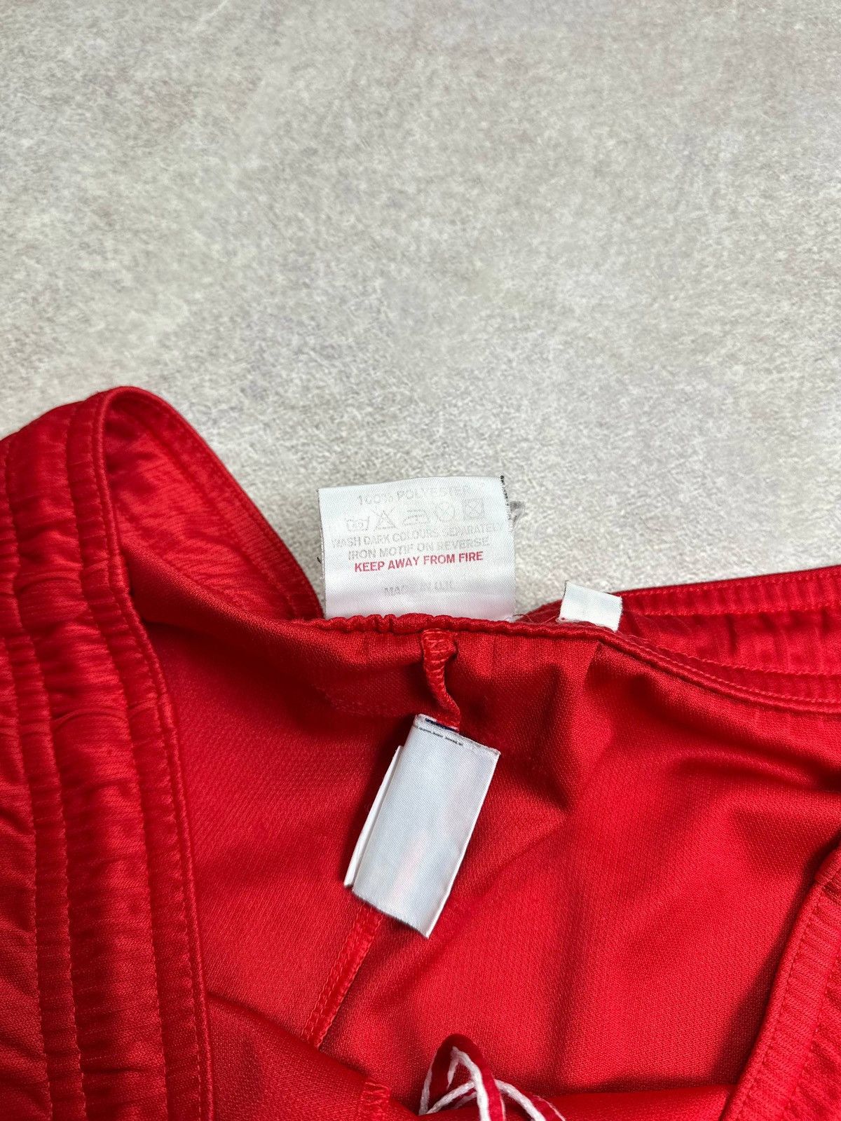 Reebok Vintage 90s Reebook Liverpool Football Shorts Rare M Size US 32 / EU 48 - 6 Thumbnail