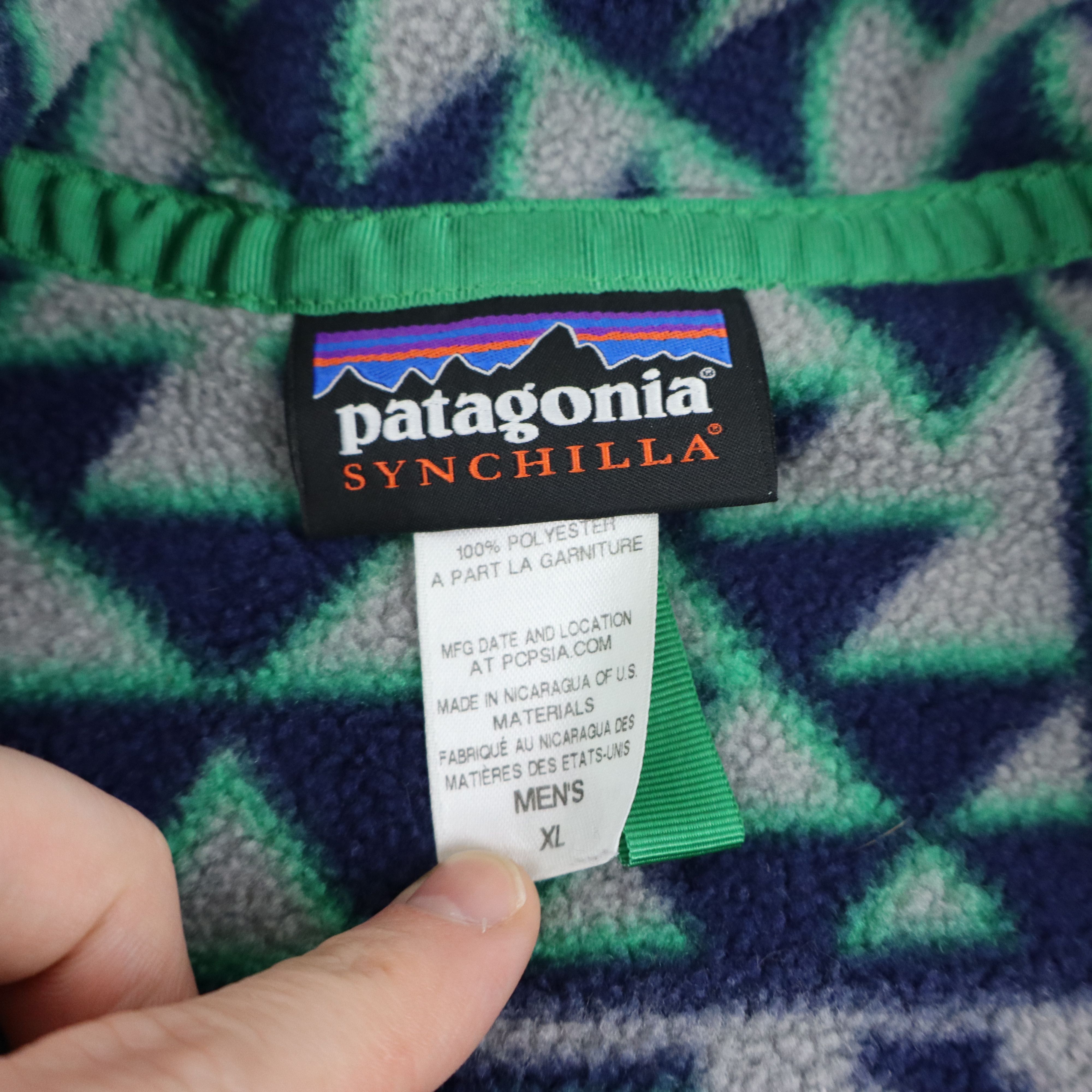 Patagonia × Tribal Streetwear Vintage Patagonia Crazy Baggy Aztec Fleece Jacket Mens XL Size US XL / EU 56 / 4 - 7 Thumbnail