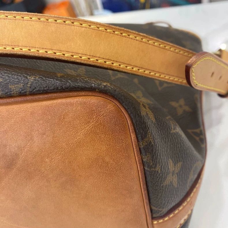 Louis Vuitton Louis Vuitton LV Monogram Drawstring Bucket Bag-2506 Size ONE SIZE - 6 Thumbnail
