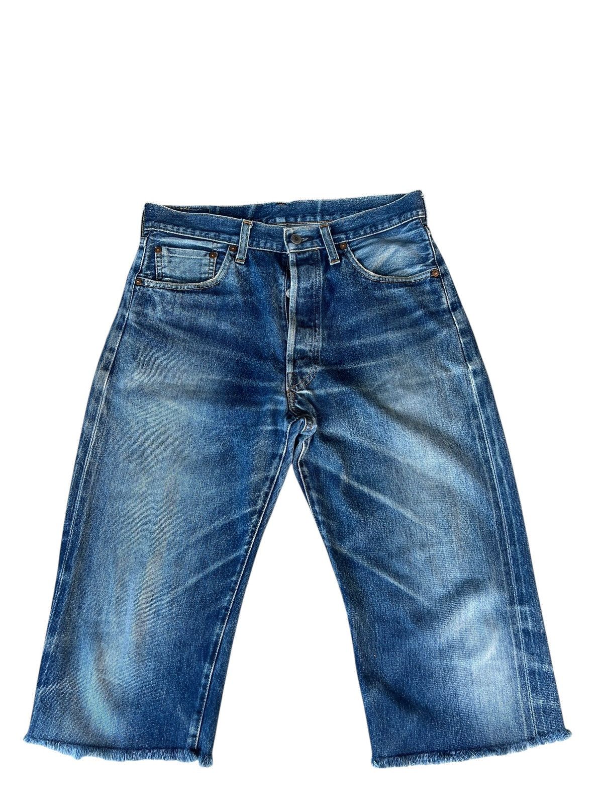 Levi's Vintage Clothing 1997 LVC Levi’s 501 XX Rip Off Leg Denim Selvedge Jeans Size US 32 / EU 48 - 3 Thumbnail