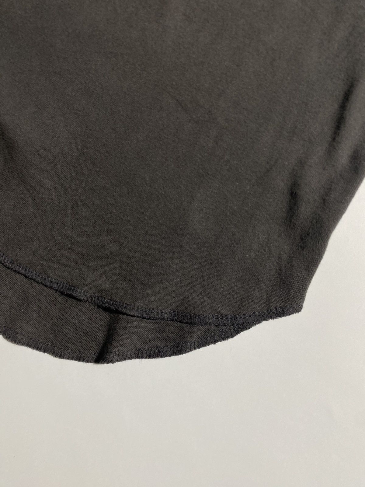 Number (N)ine NUMBER (N)INE BASIC LONGLINE TANKTOP Size US XS / EU 42 / 0 - 3 Thumbnail