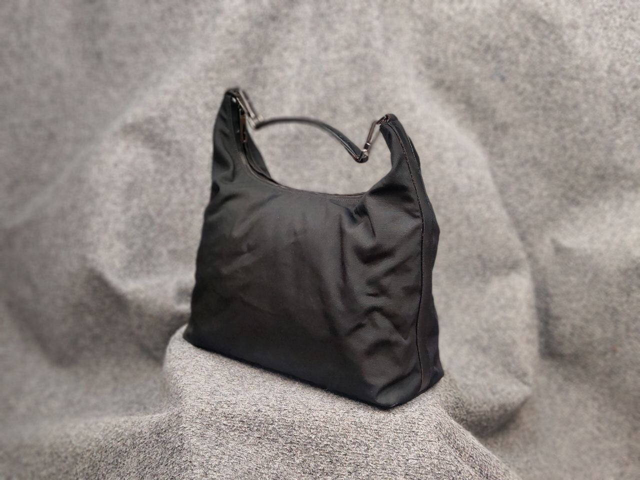 Gucci Vintage Gucci Black Nylon Authentic Shoulder Bag Size ONE SIZE - 1 Thumbnail