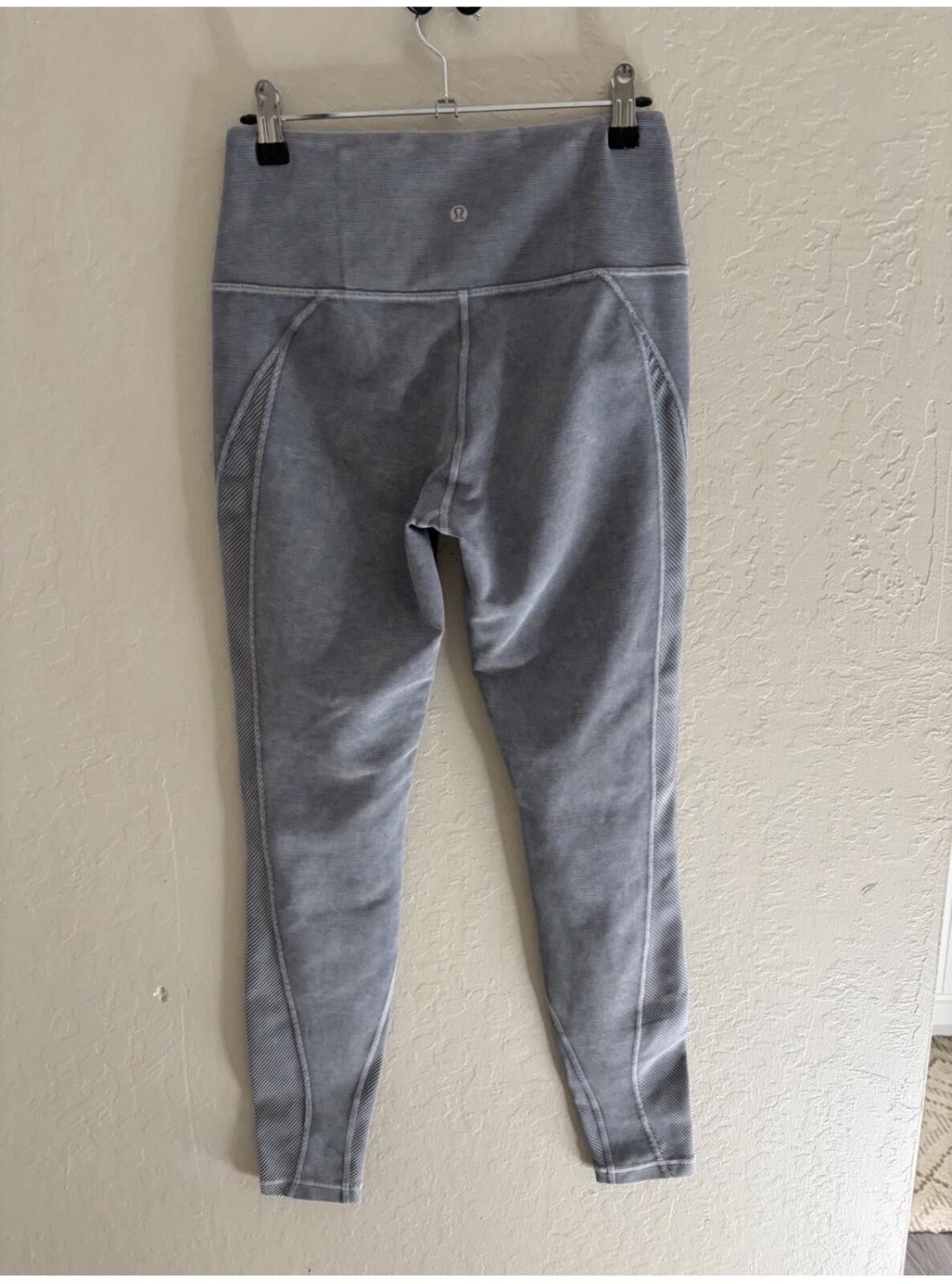 Lululemon Lululemon Athletica ribbed Leggings Size 28" / US 6 / IT 42 - 6 Thumbnail