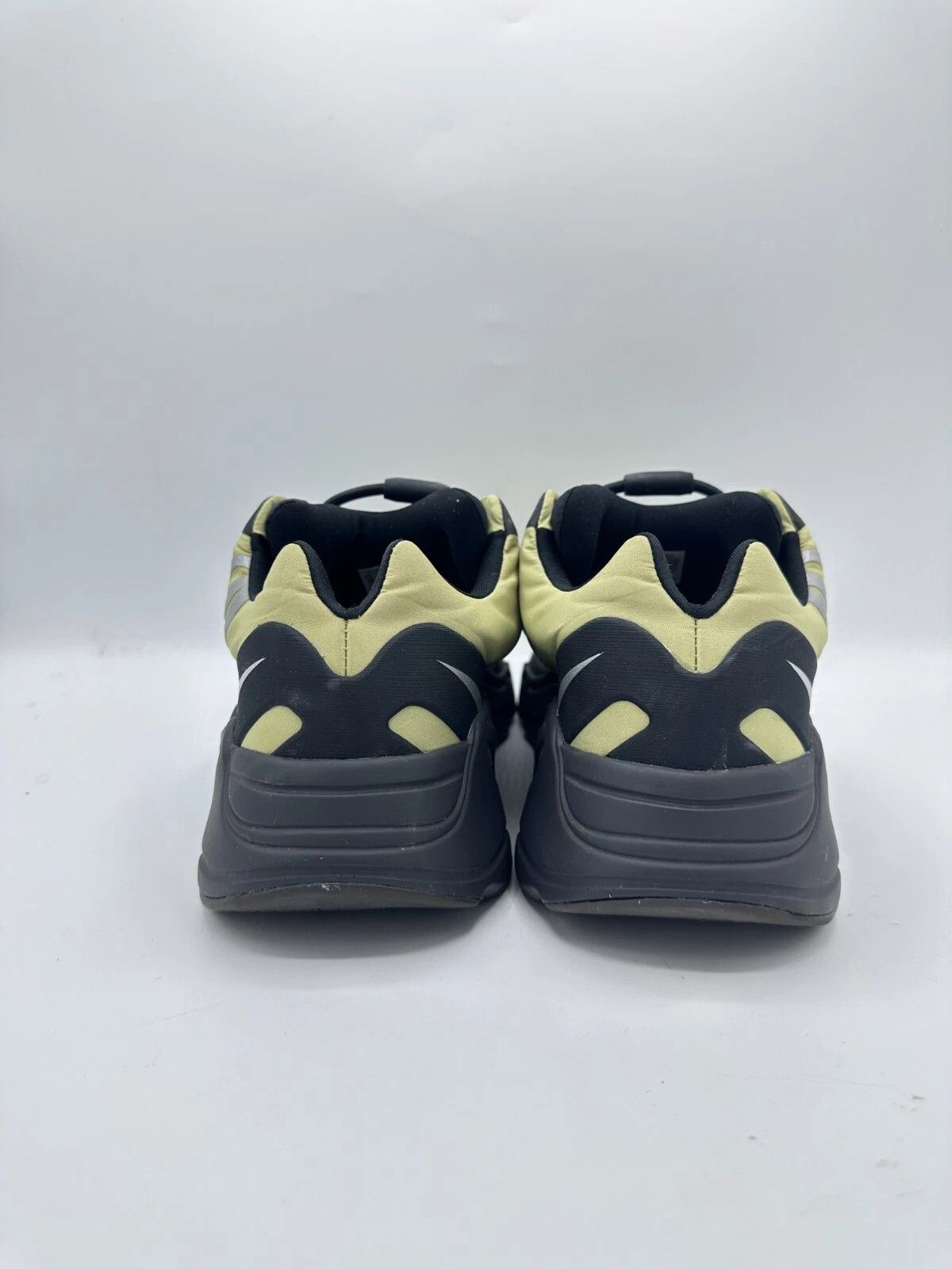 Adidas adidas Yeezy 700 MNVN Resin Yellow Size US 9 / EU 42 - 4 Thumbnail