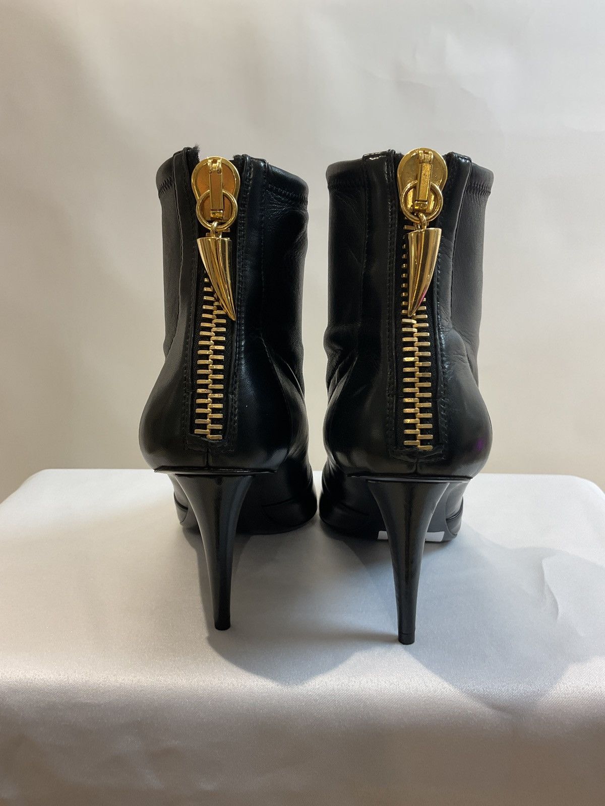 Giuseppe Zanotti Giuseppe Zanotti Black Leather Ankle Boots Size US 7 / IT 37 - 3 Thumbnail