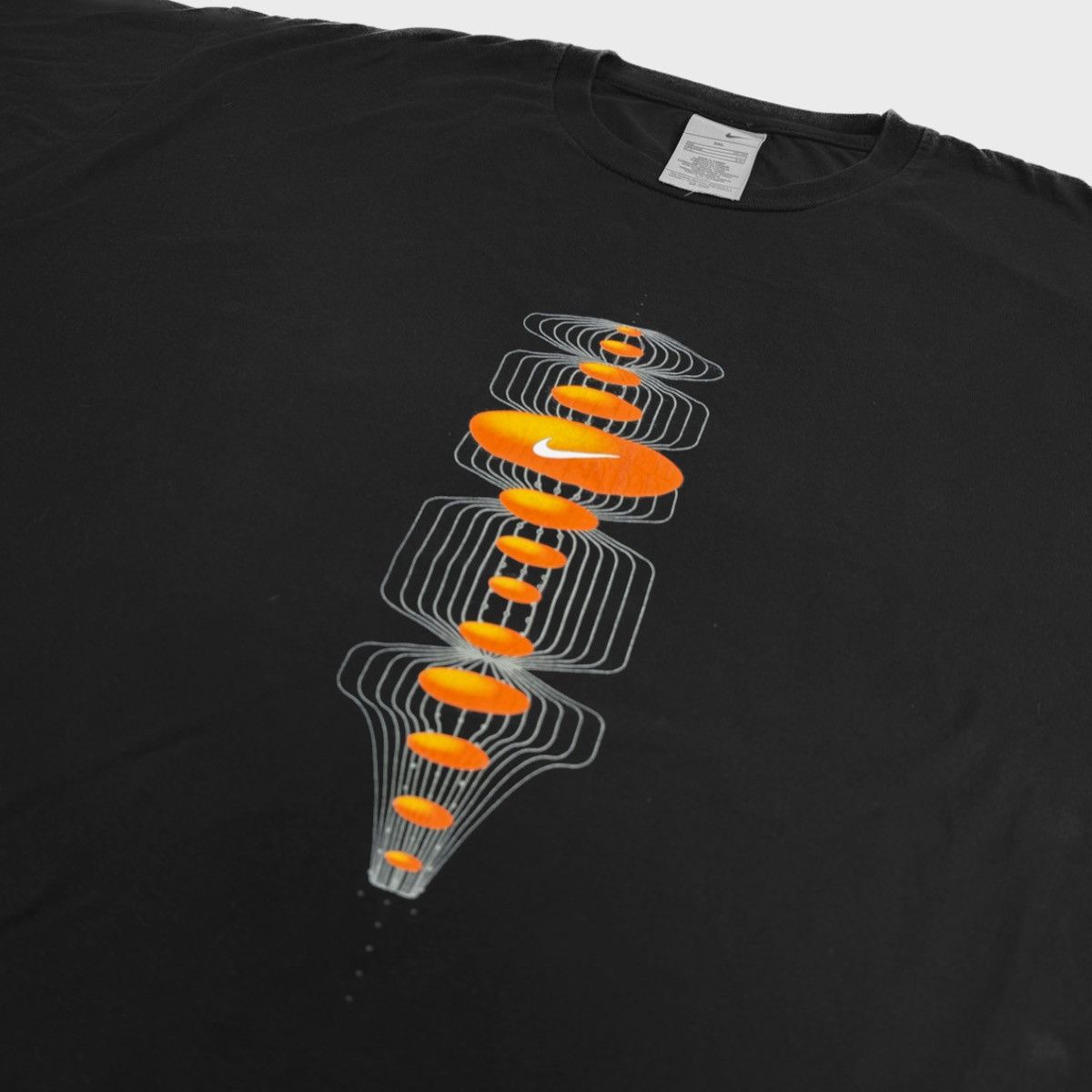 Nike × Vintage RARE 2000’s Vintage Nike Futuristic Logo Printed Tee Size US XXL / EU 58 / 5 - 2 Thumbnail