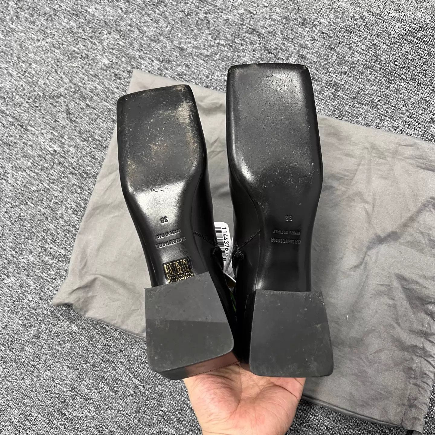 Balenciaga Balenciaga Double B Gold Lock Black Gold Square Toe Heels 38 Size US 7.5 / IT 37.5 - 7 Thumbnail