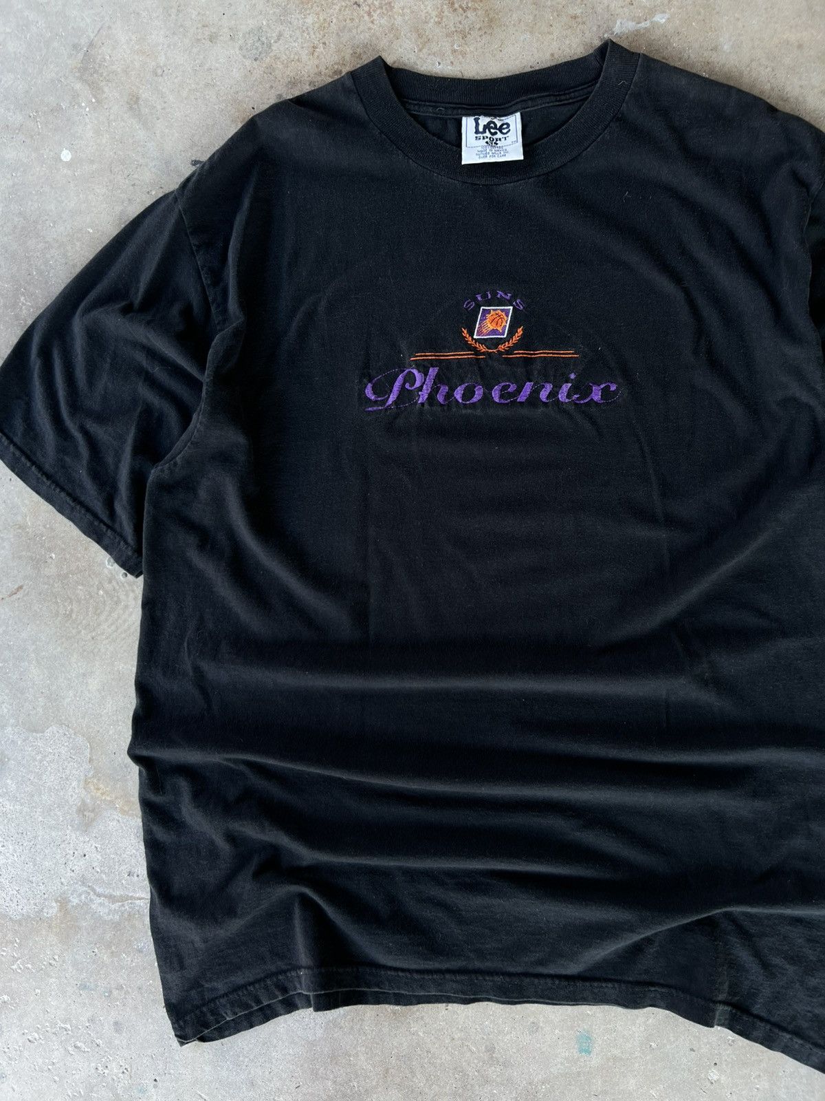 Nike Vintage 90’s NBA Phoenix Sun T Shirt Size US XL / EU 56 / 4 - 1 Thumbnail
