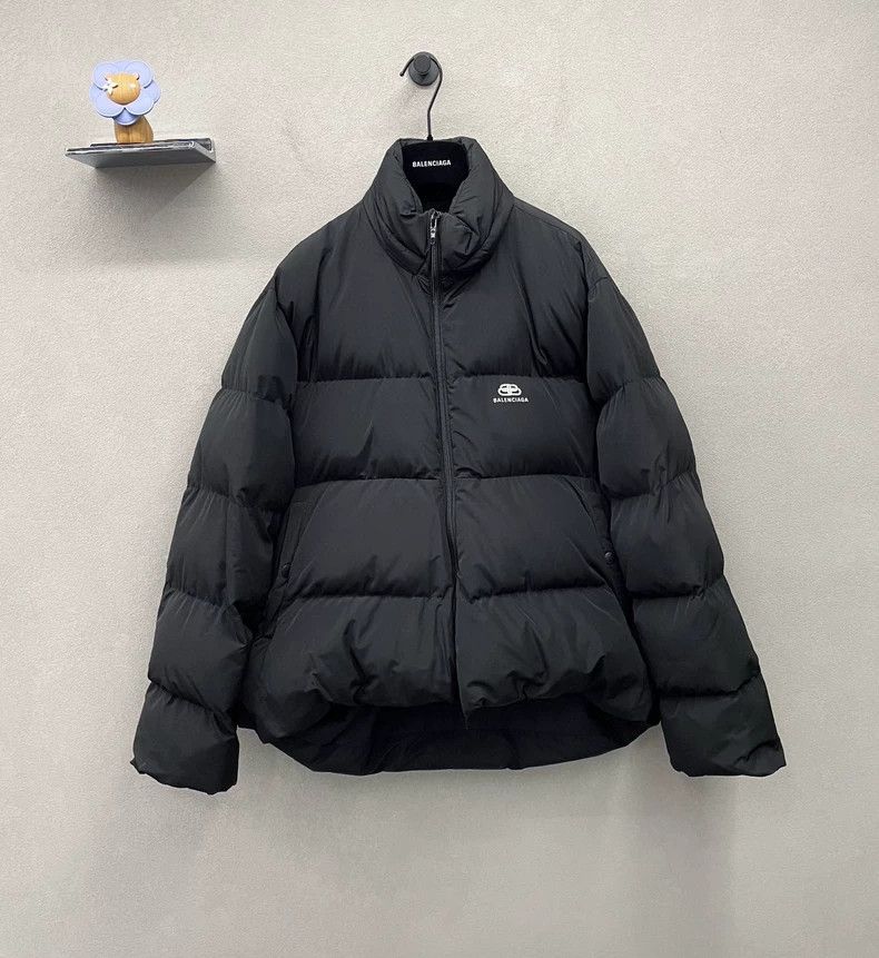 Balenciaga Balenciaga size 38 Black short down jacket Size S / US 4 / IT 40 - 1 Thumbnail
