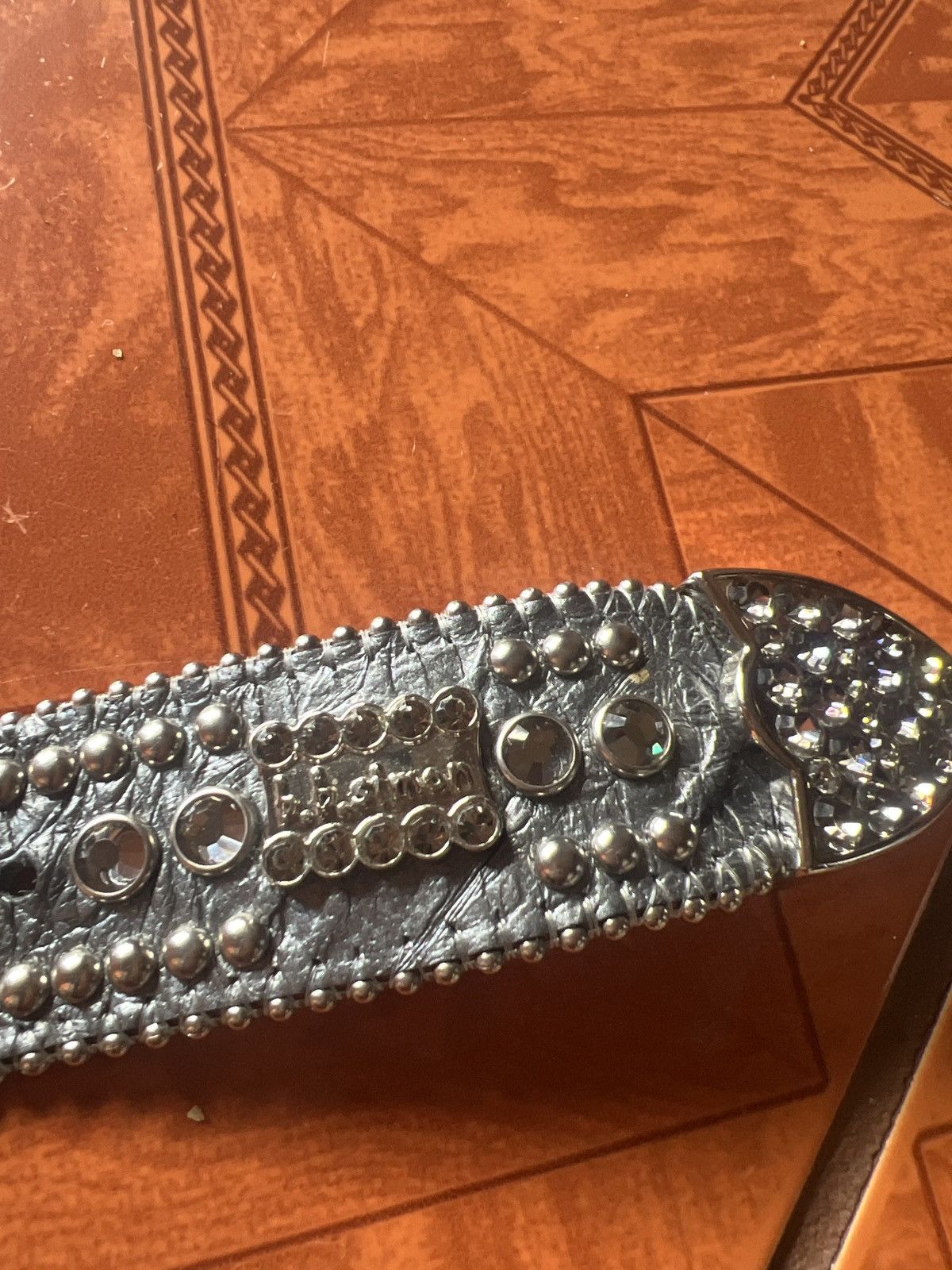 B.B. Simon b.b. Simon Silver Studded Leather Crystal Belt. Size 30 - 2 Thumbnail