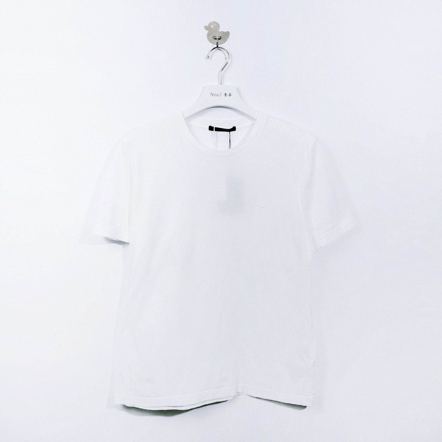 Louis Vuitton Louis Vuitton Embroidered Logo T-Shirt Size XL Size US XL / EU 56 / 4 - 1 Thumbnail