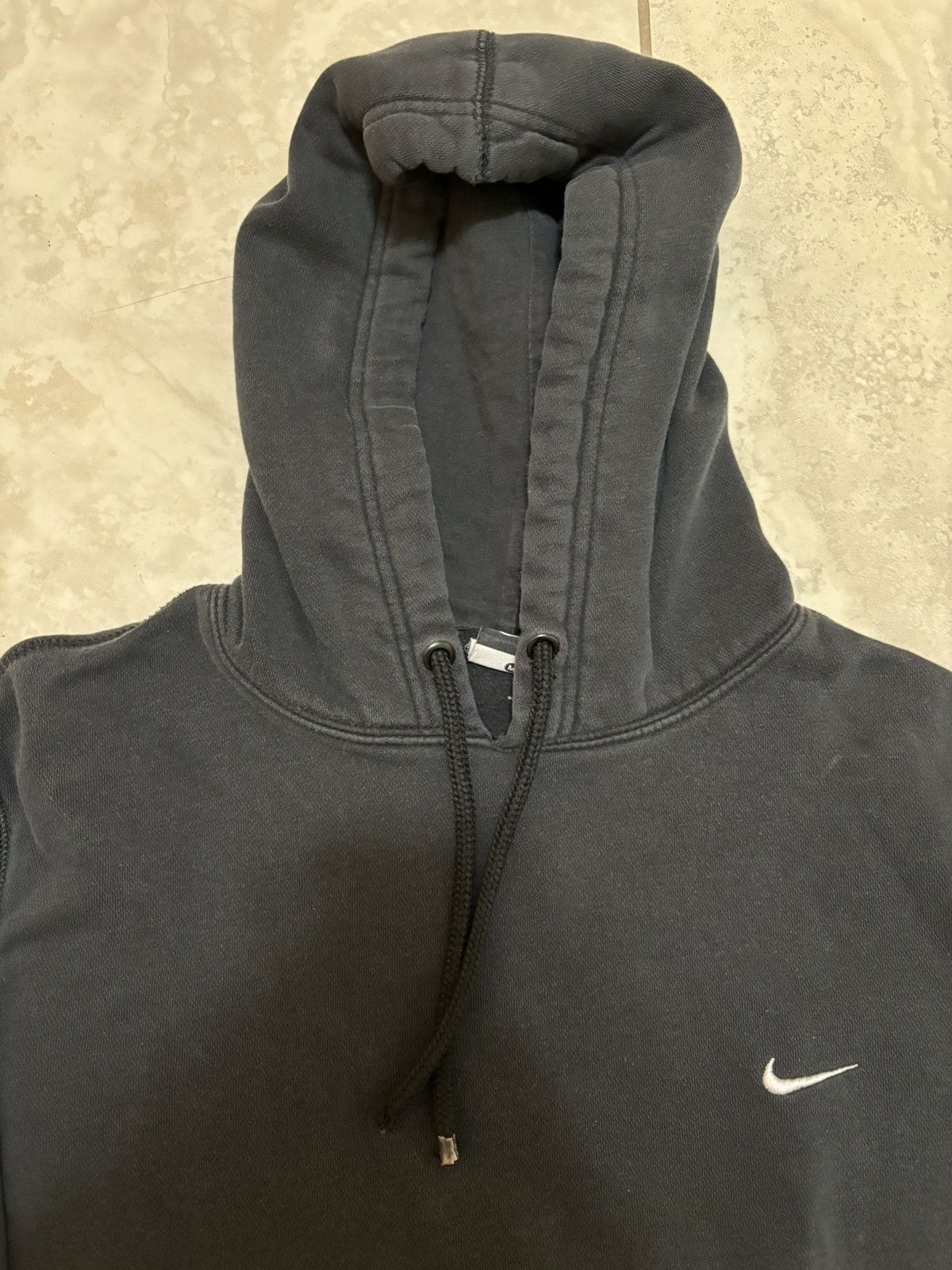 Nike black nike mini swoosh chest hoodie Size US M / EU 48-50 / 2 - 5 Thumbnail
