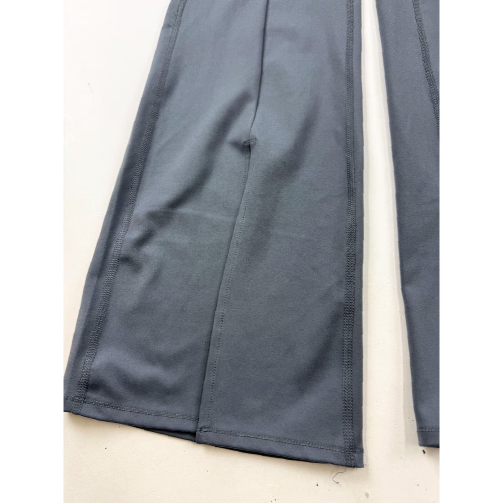 Vintage Yogalicious Leggings Womens Medium Gray Lux Mia Ankle Yoga Gym Pants Flare Size 32" / US 10 / IT 46 - 3 Thumbnail