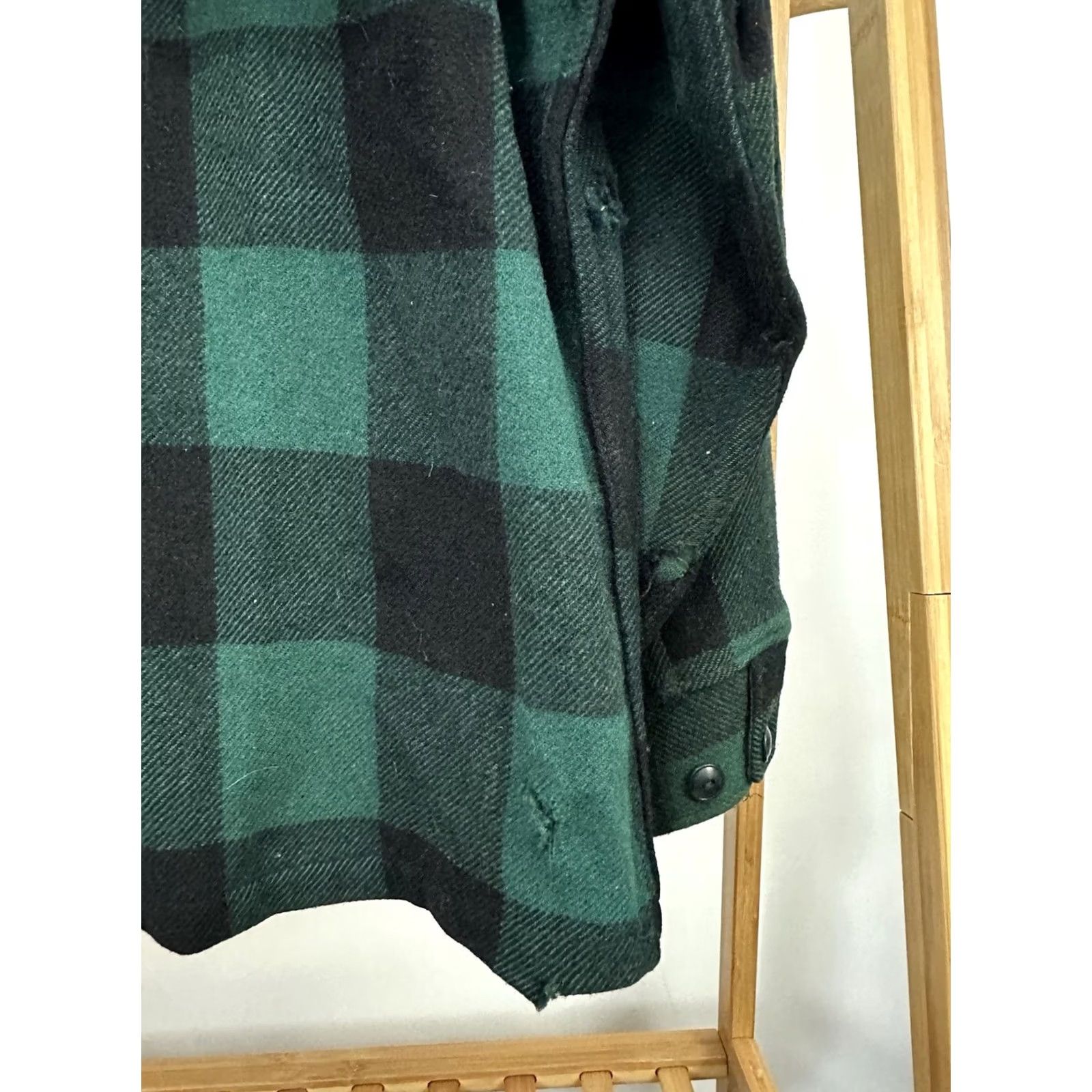 Vintage VTG 60s Woolrich Wool Green Buffalo Plaid Full Zip Mackinaw Shacket Size 44 Mens Wool Jacket Size US S / EU 44-46 / 1 - 6 Thumbnail