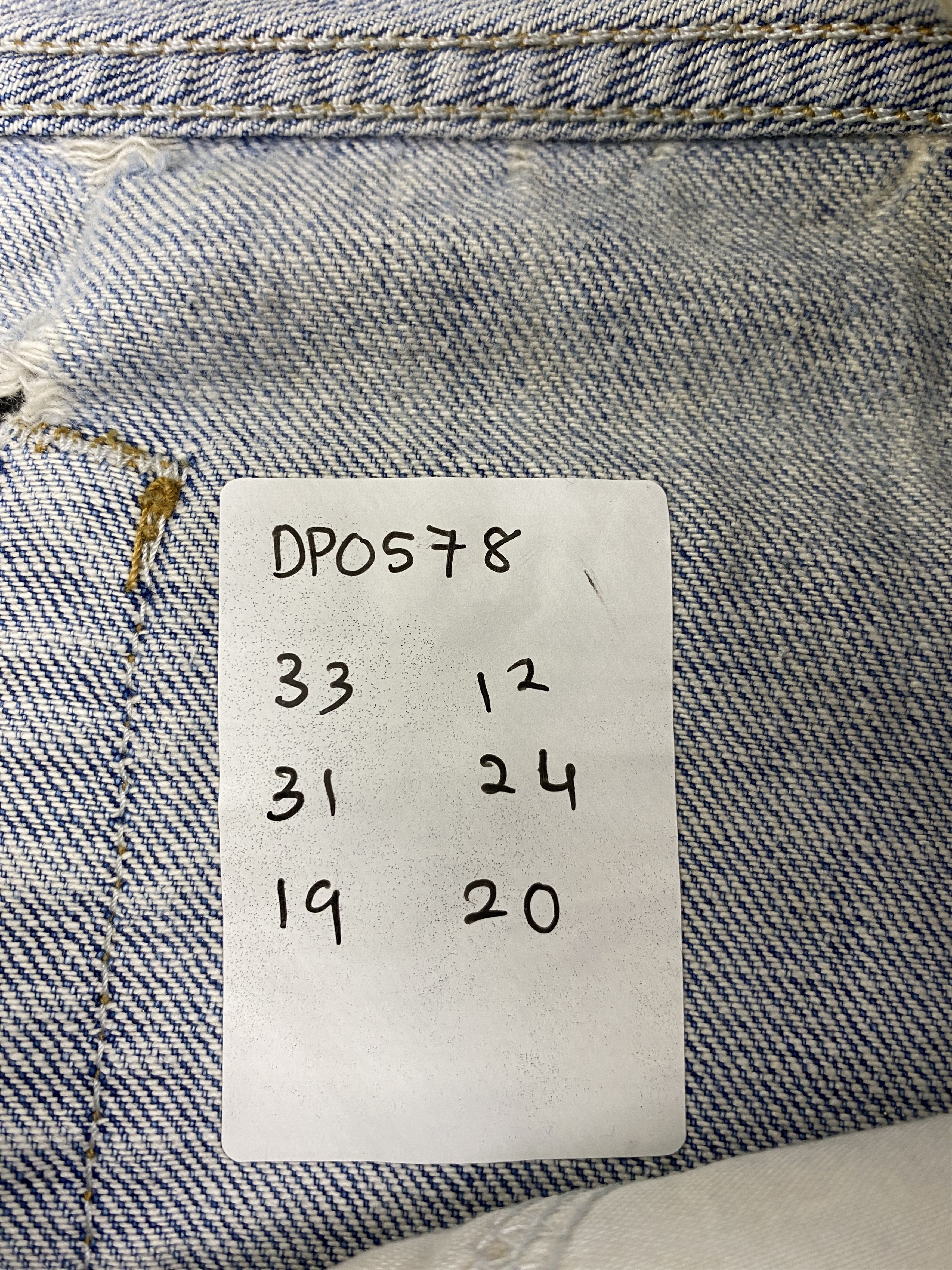 Levi's × Vintage Distressed Vintage Levis 569 Faded Blue Jeans Size US 33 - 19 Thumbnail