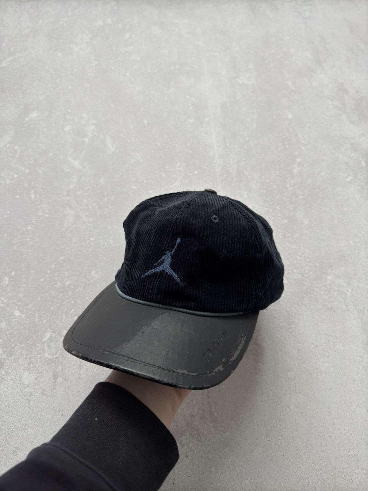Jordan Brand × Vintage Vintage Jordan Jumpman Velvet Leather Cap Logo Hats USA Size ONE SIZE - 1 Thumbnail