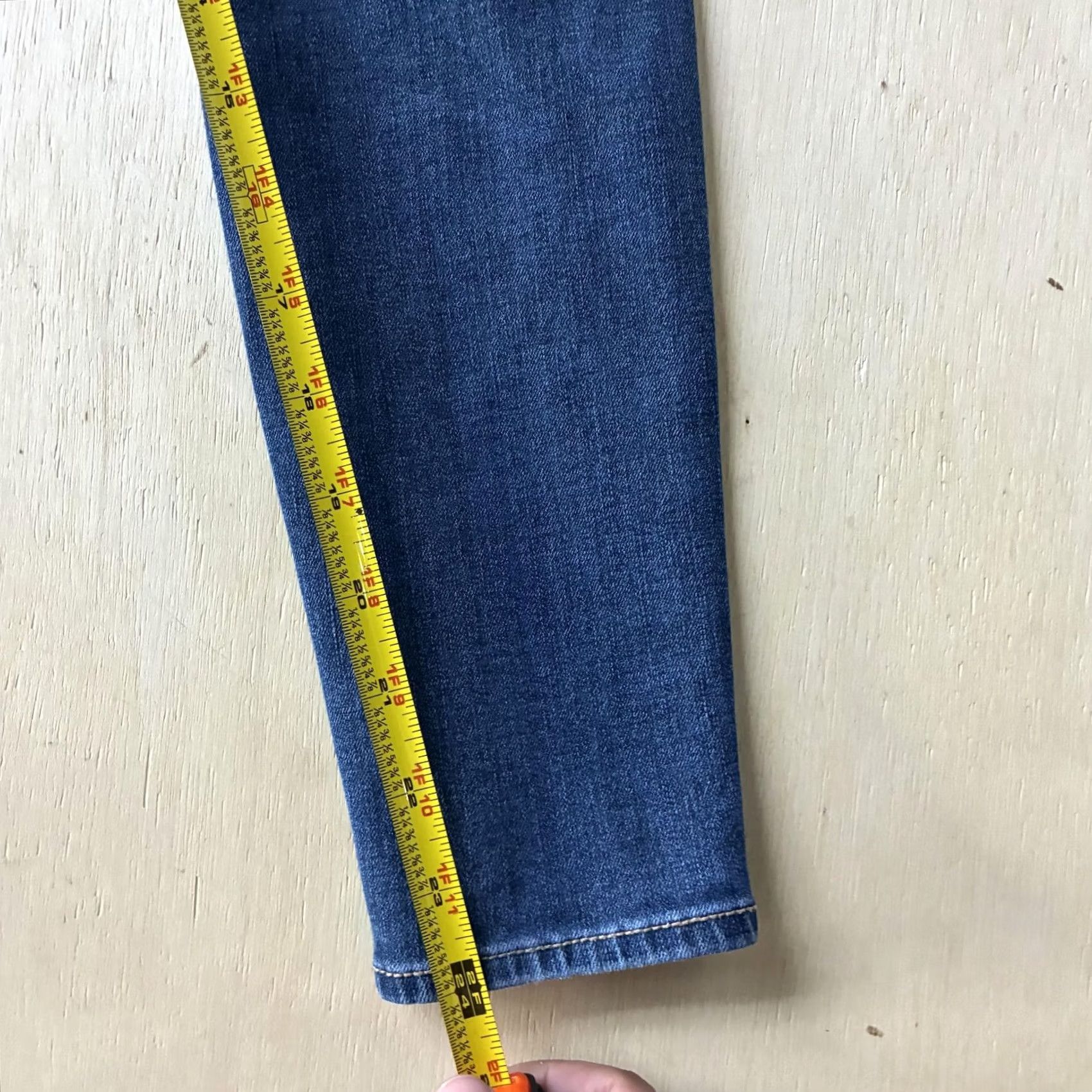 American Eagle Outfitters VINTAGE? No. American Eagle Outfitters Dream Stretch Skinny Jeans Womens 2 Short Blue Denim Size 26" / US 2 / IT 38 - 6 Thumbnail