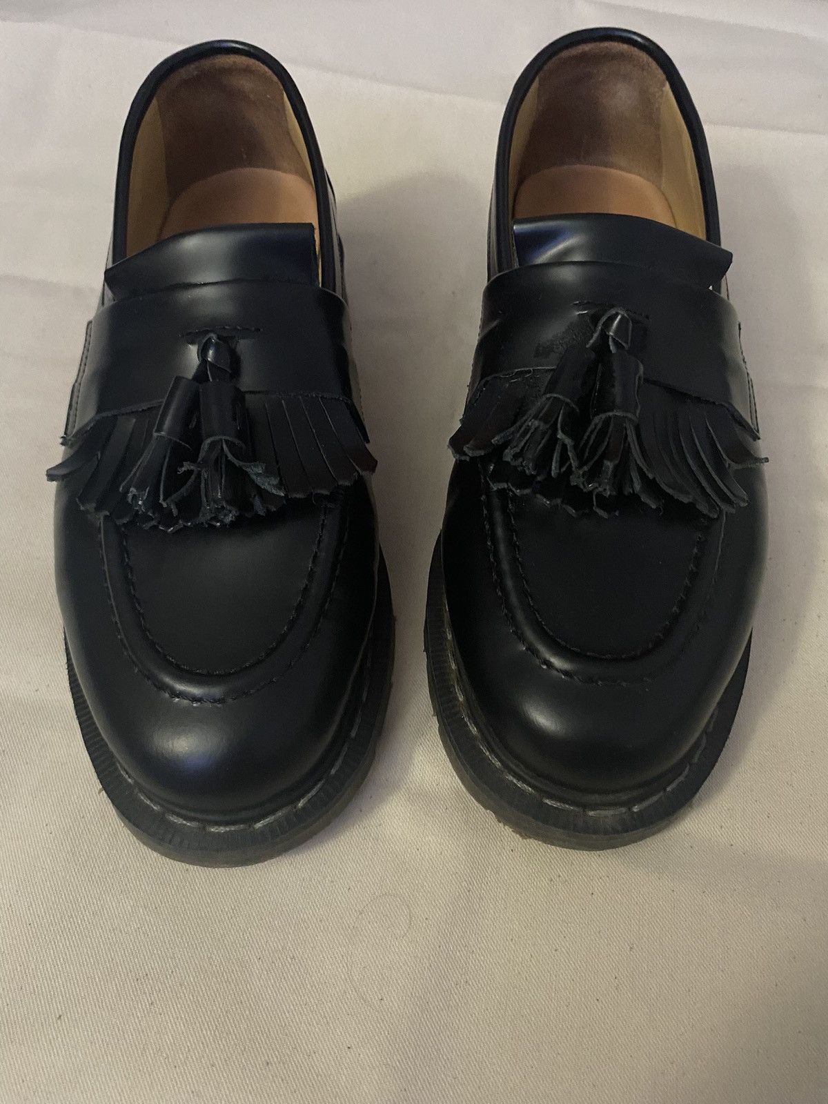 Solovair Black Hi-Shine Solovair Tassel Loafers Size US 7 / EU 40 - 1 Thumbnail