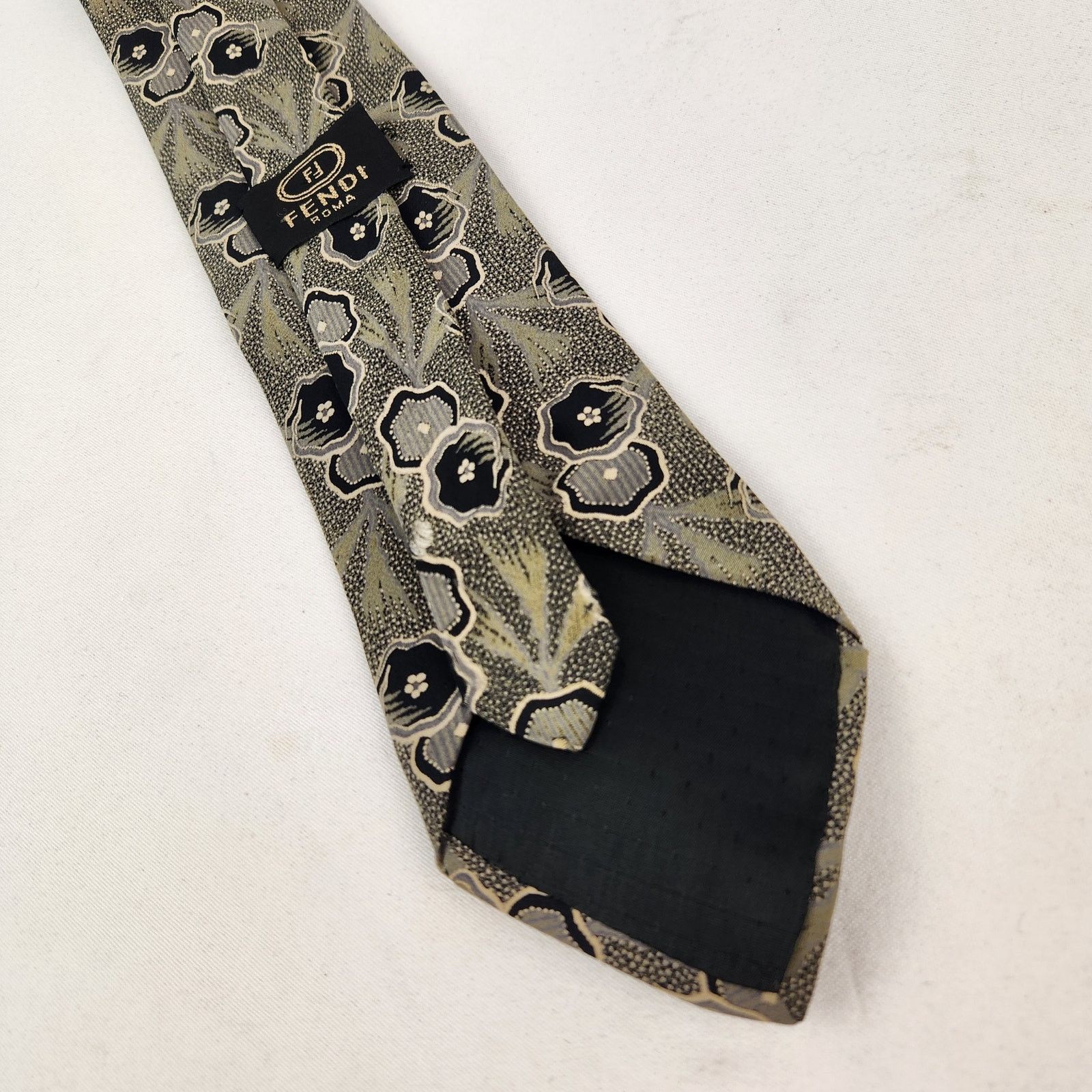 Vintage Vintage Designer Flower Hawaiian 90s Patterned Silk Tie Size ONE SIZE - 6 Thumbnail
