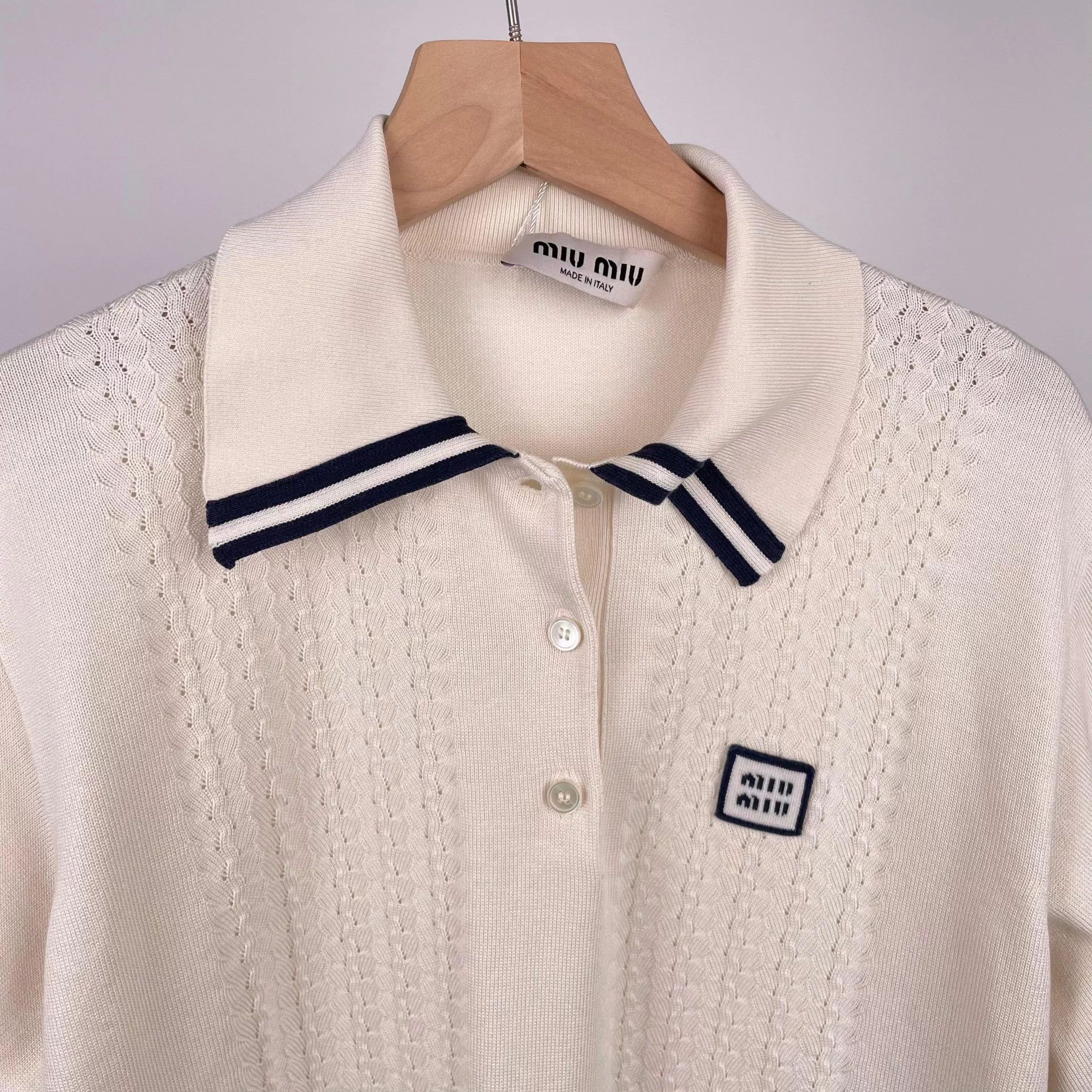 Miu Miu MIU MIU White Short Sleeve Polo Knit Shirt 36 Size XS / US 0-2 / IT 36-38 - 8 Thumbnail