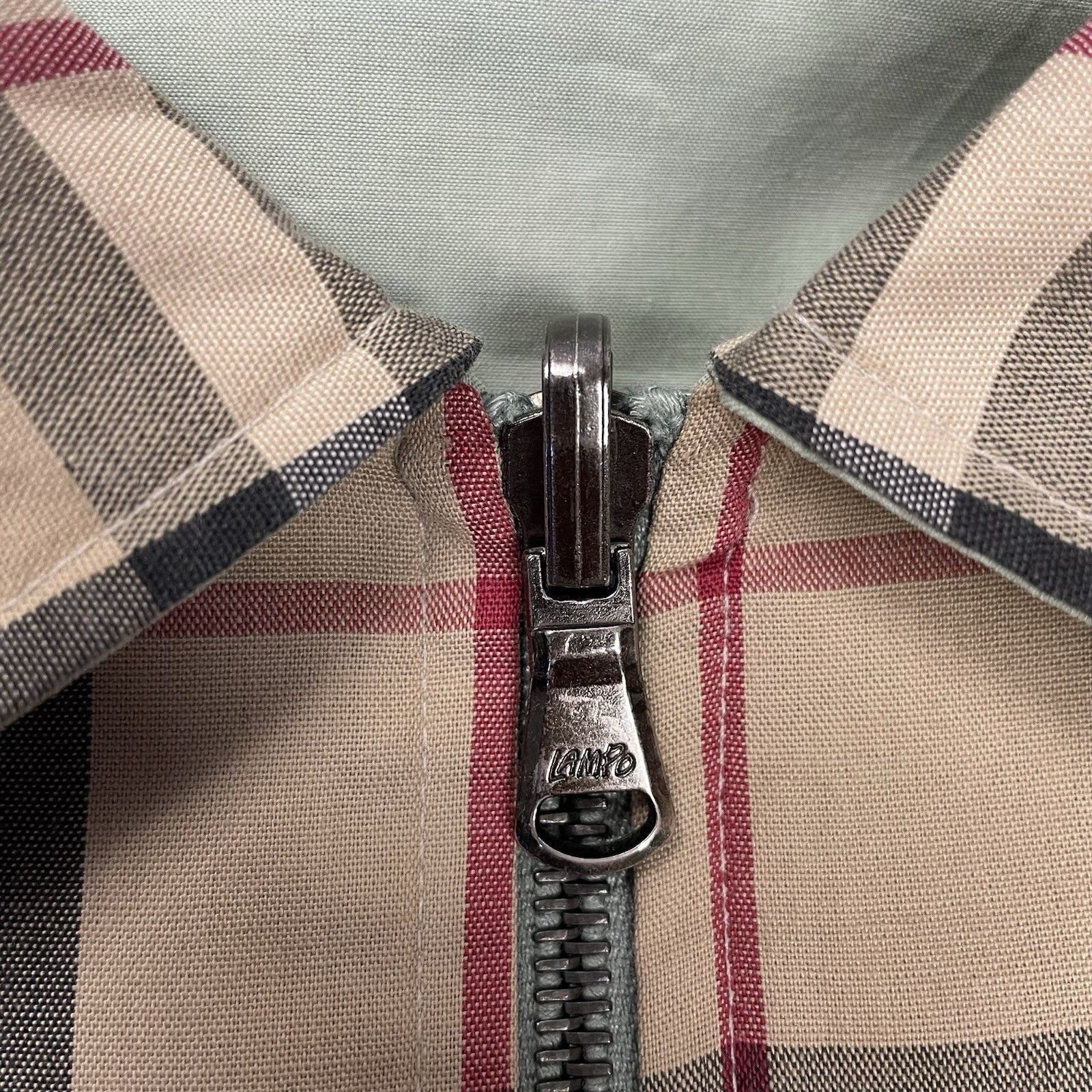 Burberry Burberry Nova Check Jacket Vintage Reversible Coat 50 L Size US L / EU 52-54 / 3 - 5 Thumbnail