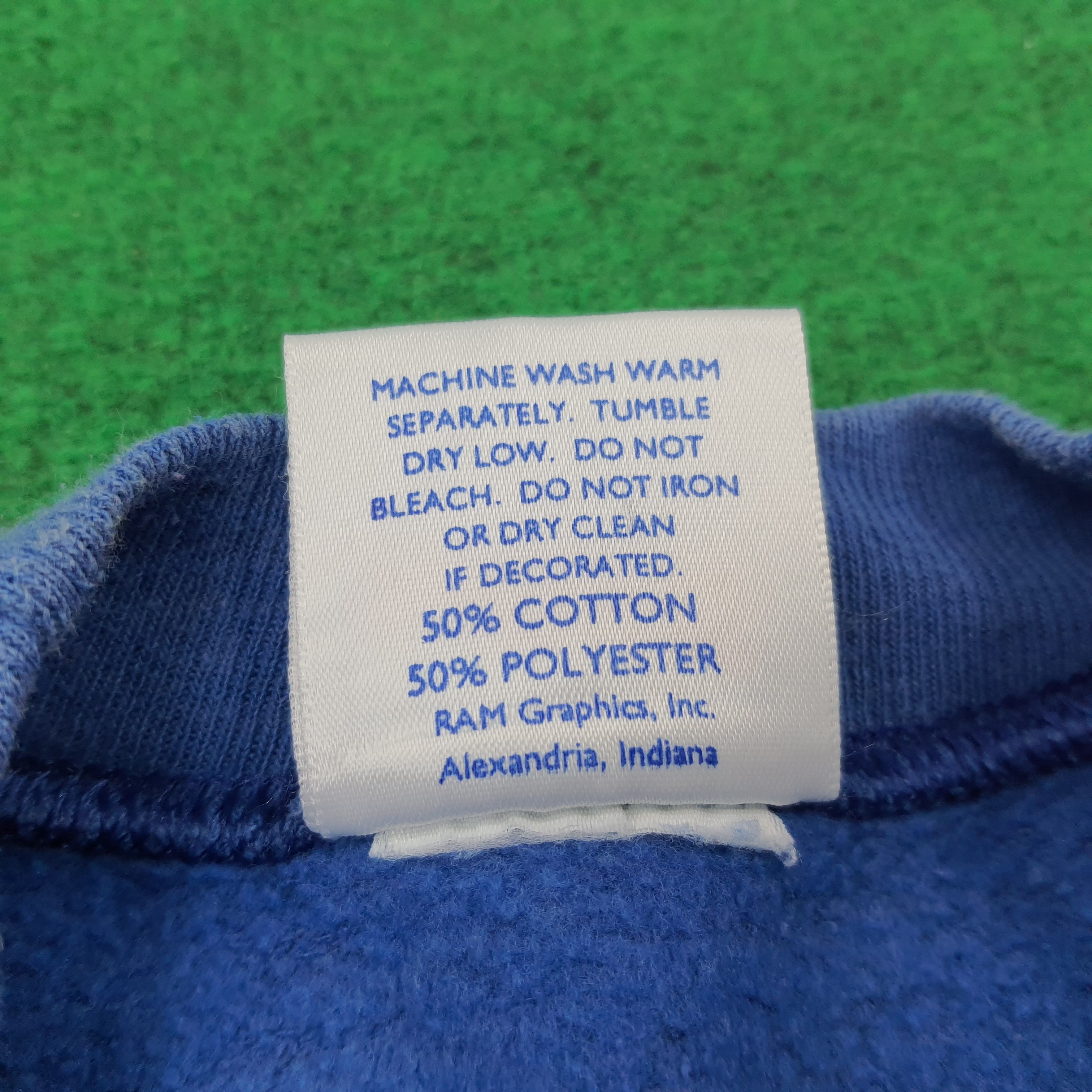 NFL × Vintage Vintage NFL Pittsburg Panters Football Sweatshirts Size US M / EU 48-50 / 2 - 5 Thumbnail