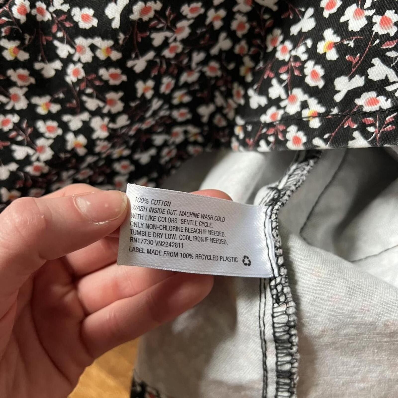 Other Xhilaration Women's Floral Overall Dress Size S / US 4 / IT 40 - 7 Thumbnail
