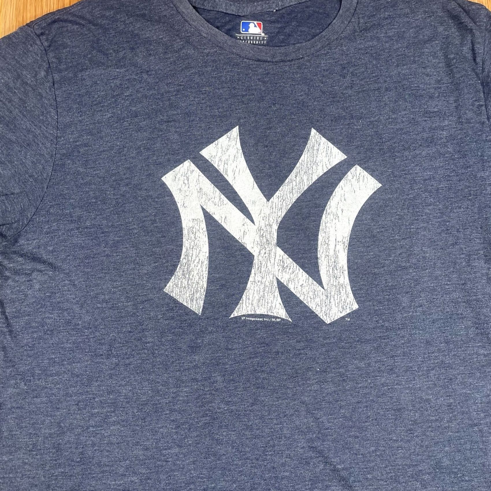 MLB MLB NY Yankees T-Shirt Mens XL Extra Large Gray CrewNeck Short Sleeve Size US XL / EU 56 / 4 - 2 Thumbnail