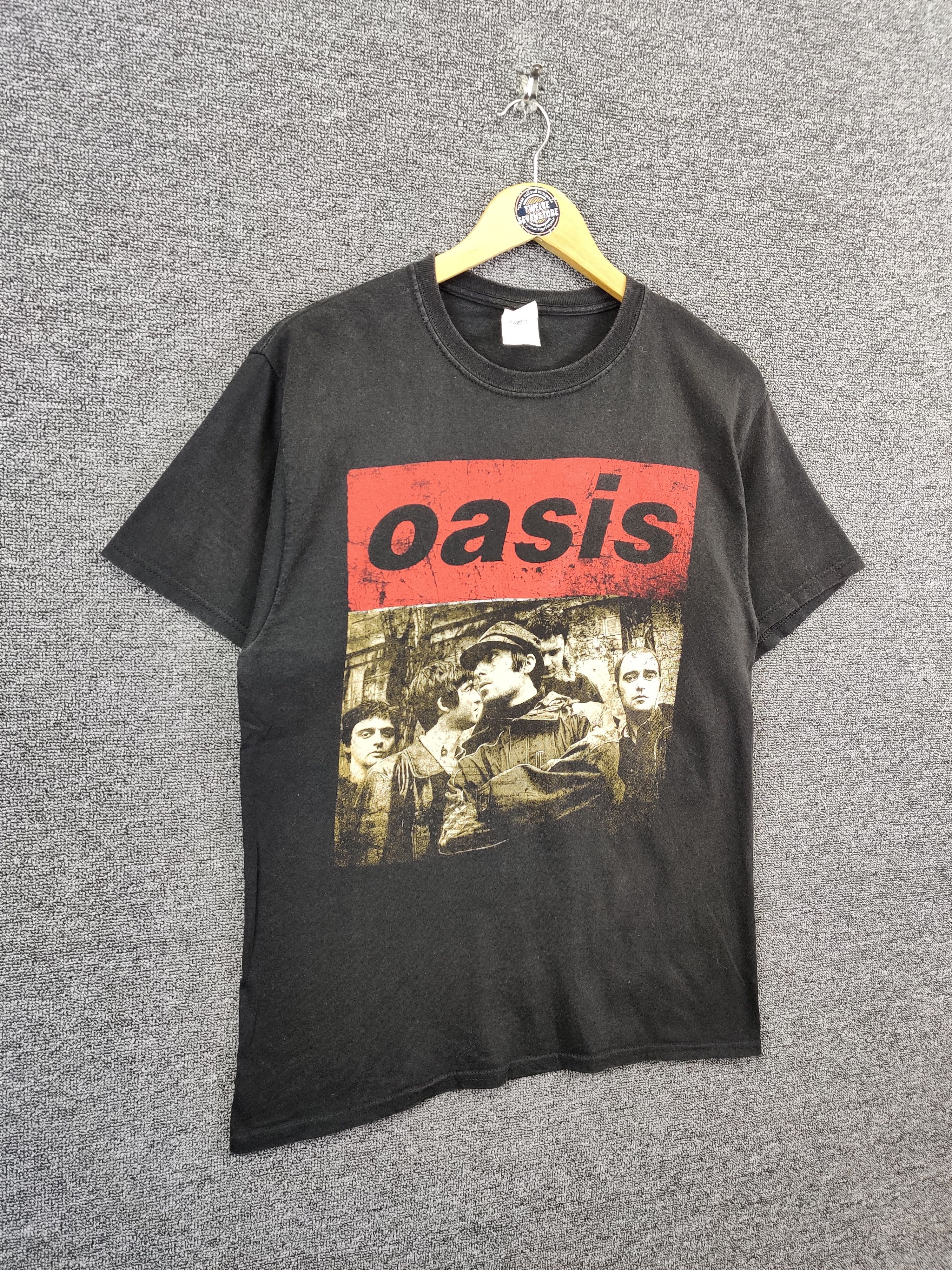 Band Tees Vintage Oasis Rock Band Tee Tshirt Size US M / EU 48-50 / 2 - 5 Thumbnail