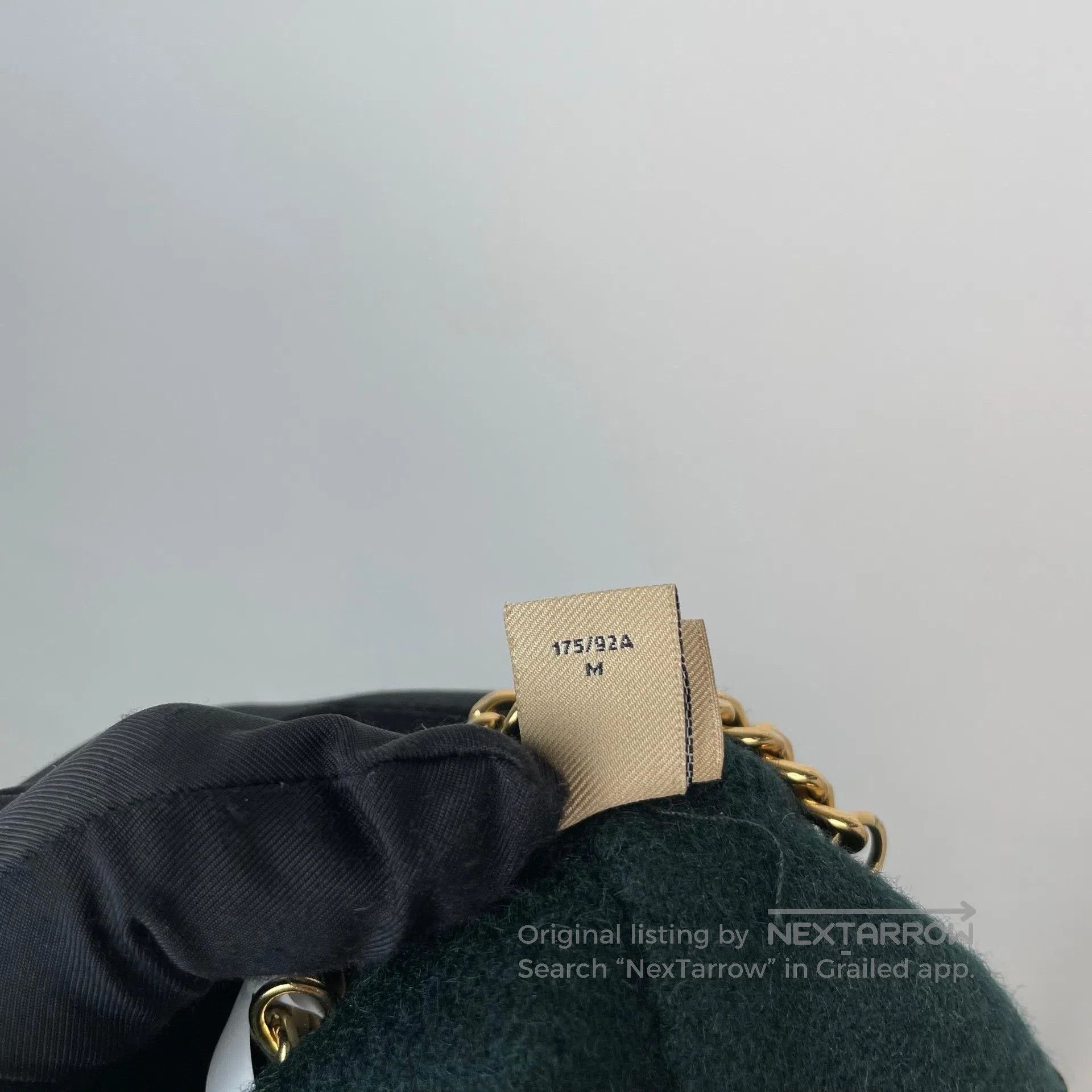 Burberry Burberry Luxurious Olive Green Buttoned Cloak Coat| Size US M / EU 48-50 / 2 - 7 Thumbnail