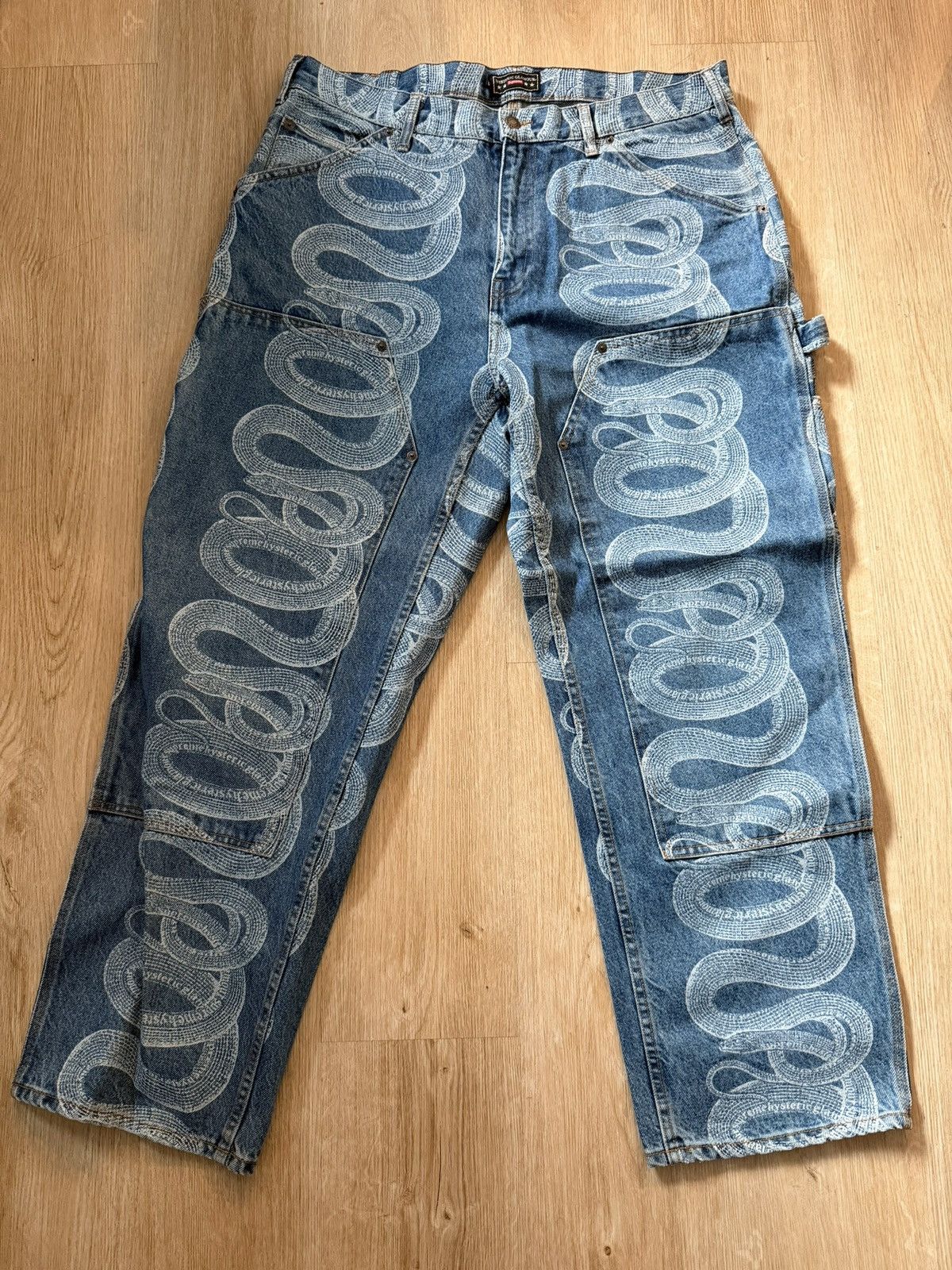 Supreme Supreme Stars Topstitch Baggy Jean Dirty (Size 36) | Grailed