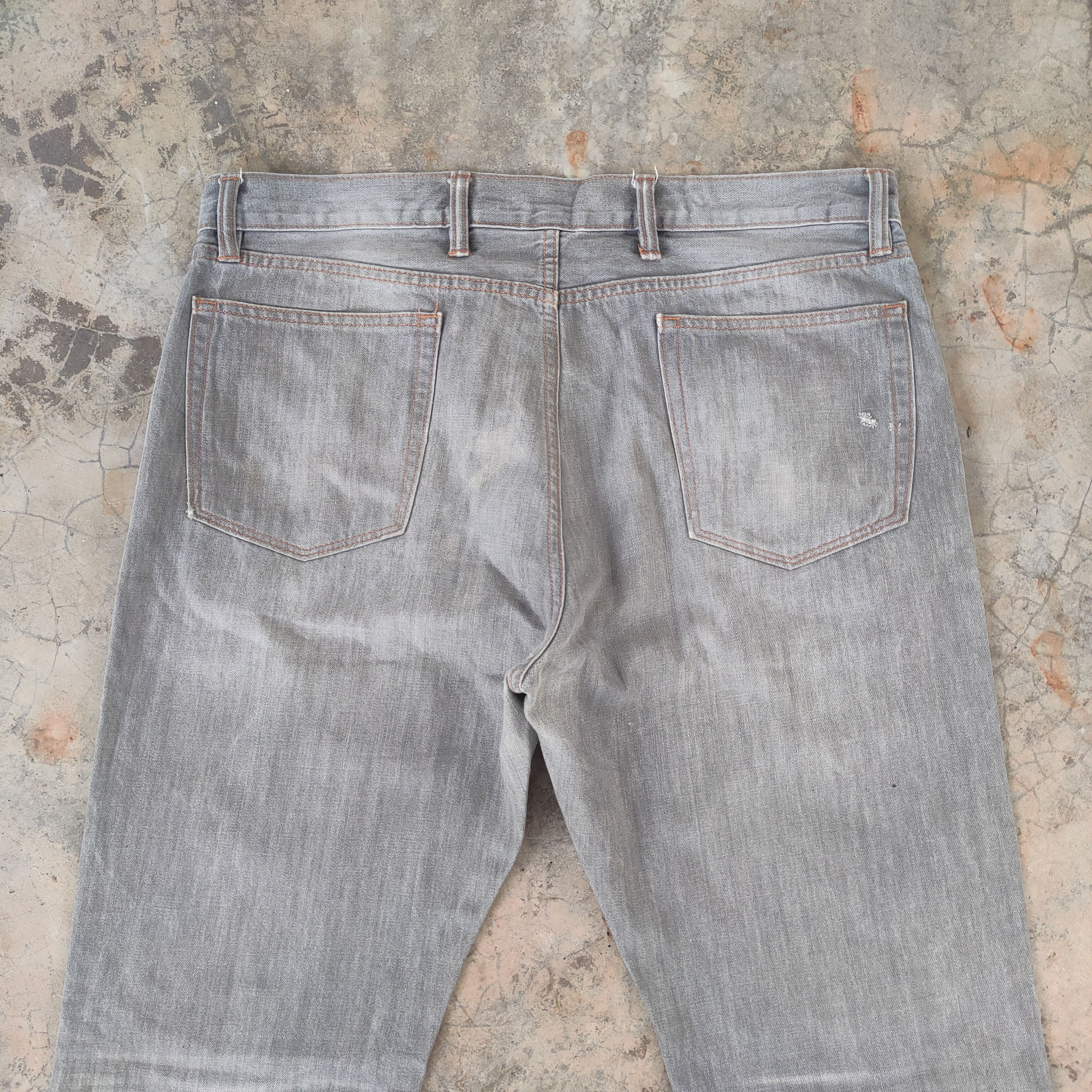 Japanese Brand × Vintage W39 VINTAGE JAPANESE FADED DISTRESSED JEAN PANTS Size US 39 - 8 Thumbnail