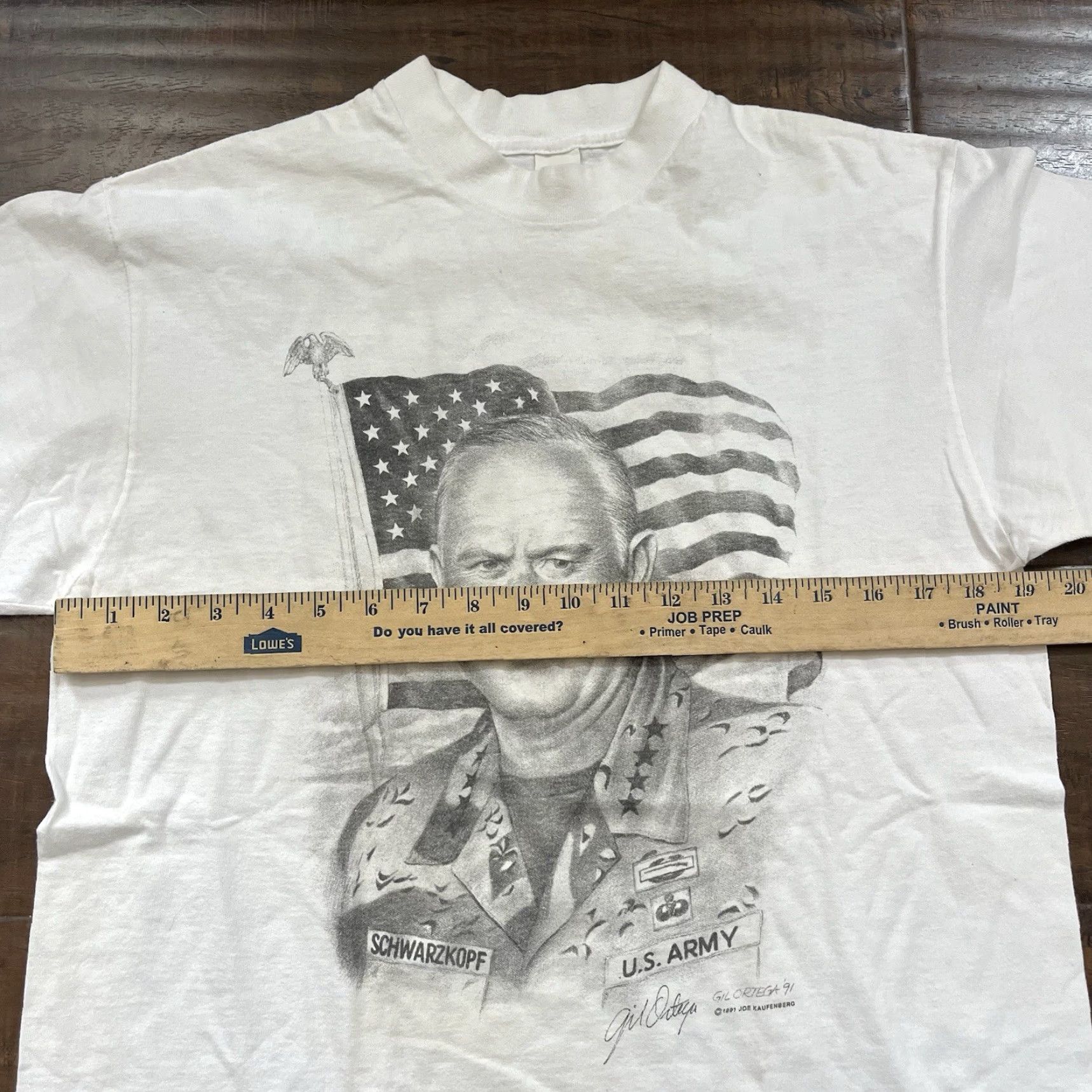 Changes VINTAGE Joe Kaufenberg General Norman Scharzkopf T-Shirt L White Cotton Logo Military Vietnam War Mens 1991 Size US L / EU 52-54 / 3 - 5 Thumbnail