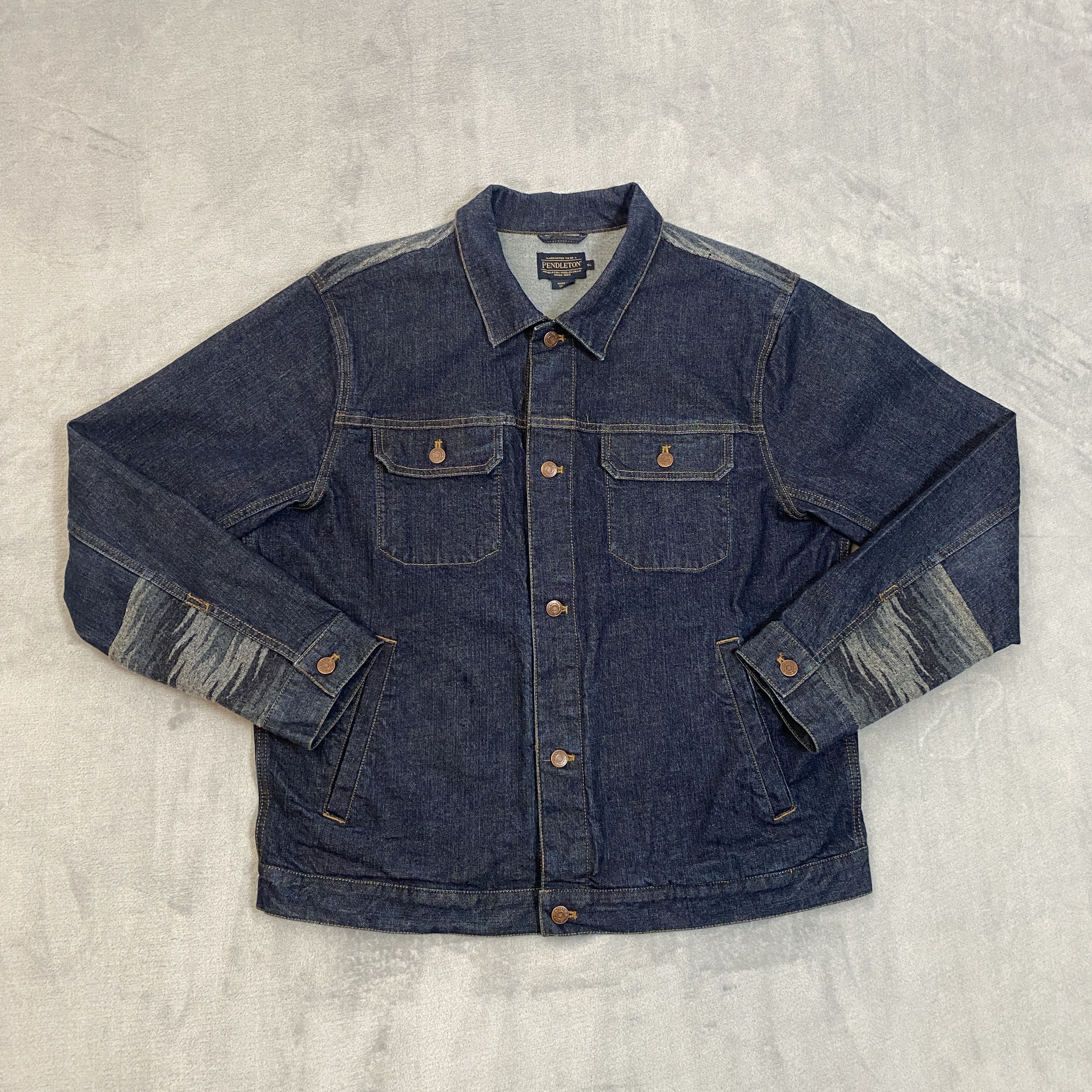 Pendleton × Vintage Denim Trucker Jacket Men XL Blue Aztec Navajo Wool Panels Size US XL / EU 56 / 4 - 1 Thumbnail