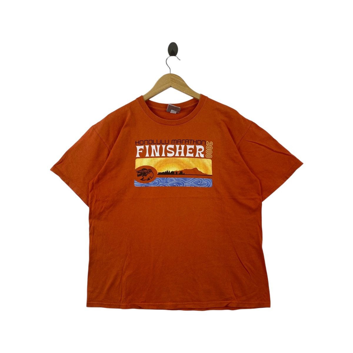 Nike Vintage NIKE HONOLULU MARATHON Y2K Finisher Tee Shirt Size US M / EU 48-50 / 2 - 1 Thumbnail