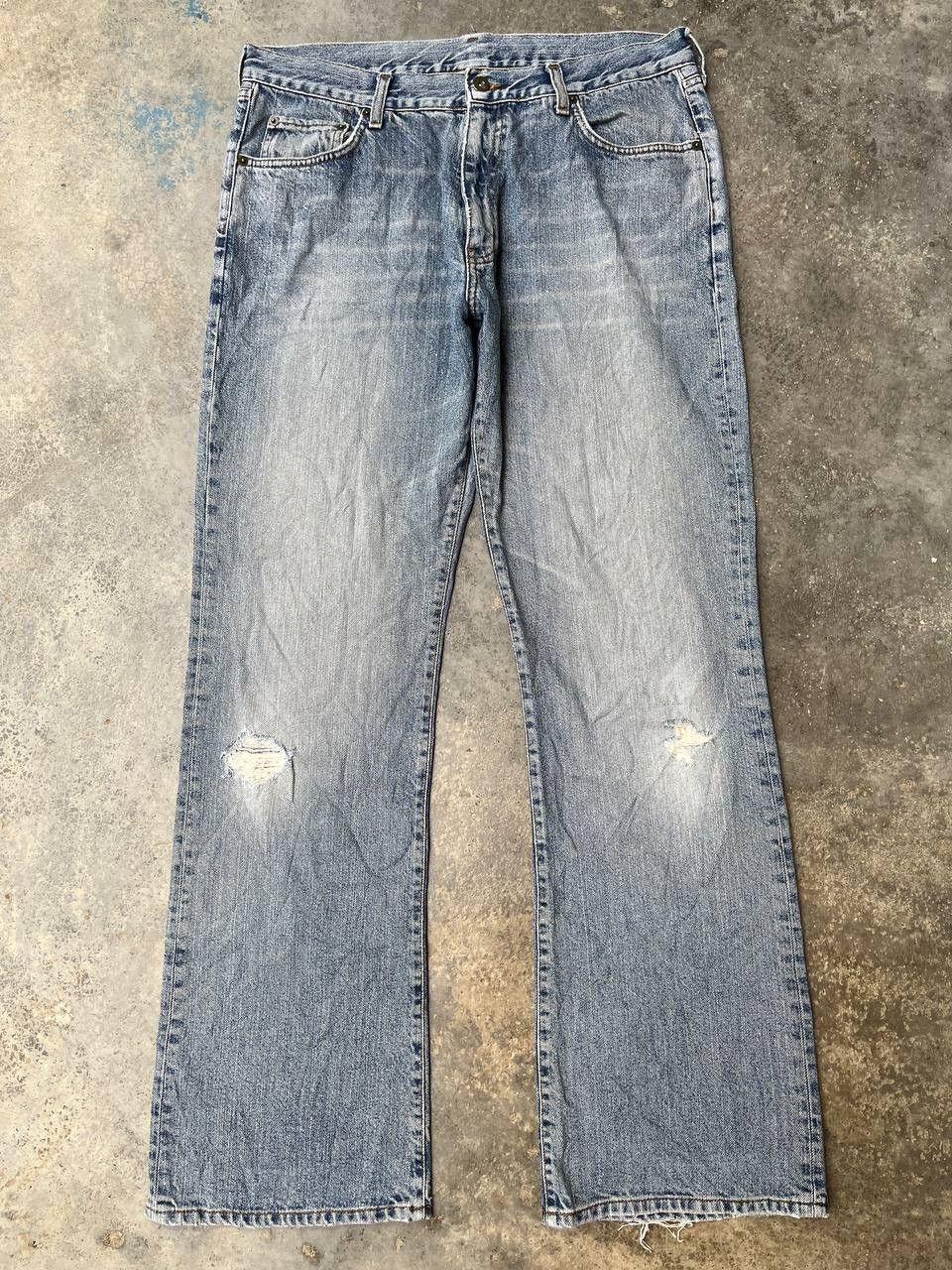 Uniqlo UNIQLO BAGGY DISTRESSED AND FADED VINTAGE LOOK.STYLE Size US 37 - 5 Thumbnail