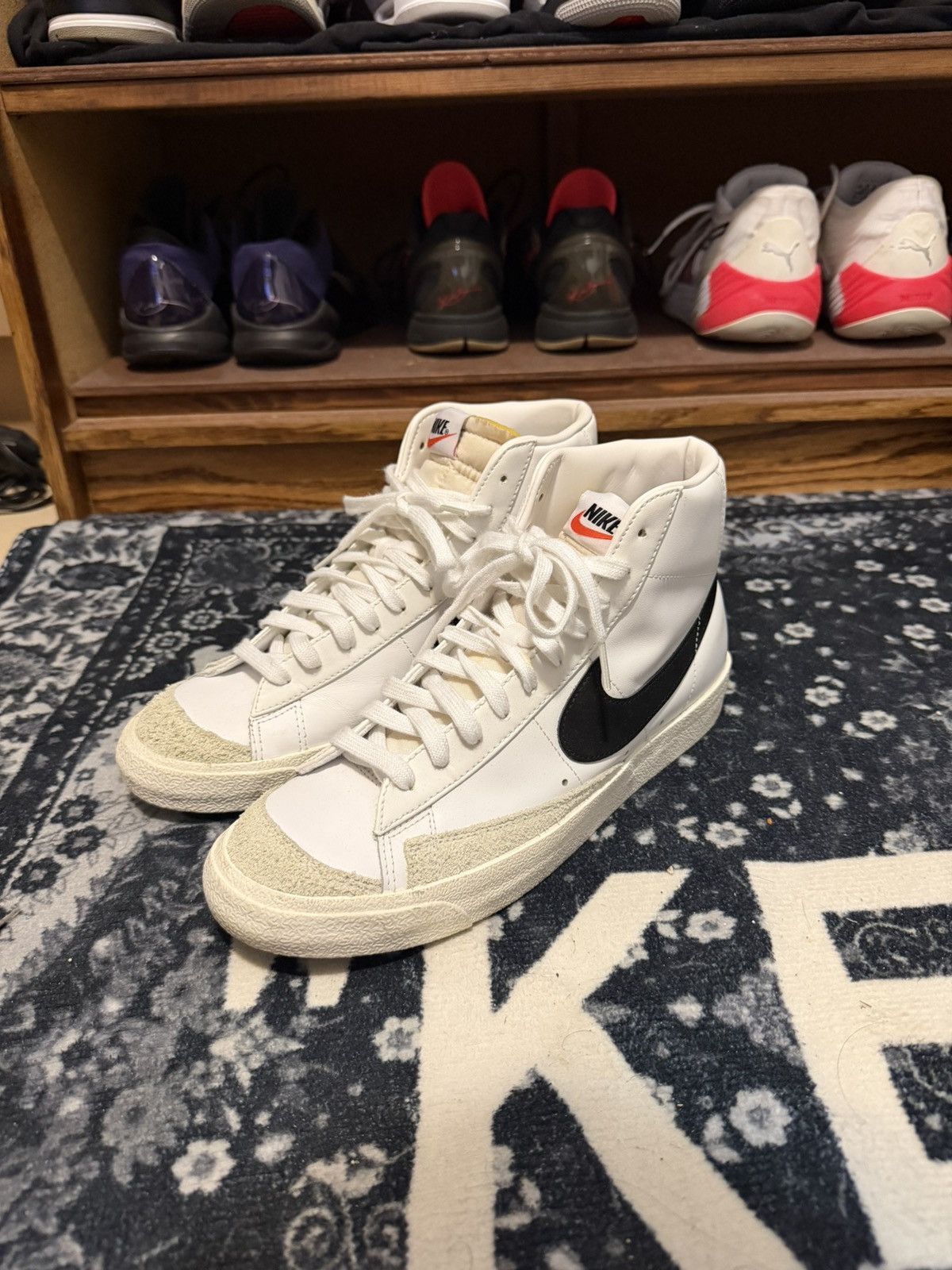 Nike NIKE BLAZER MID '77 VINTAGE Size US 9.5 / EU 42-43 - 1 Thumbnail