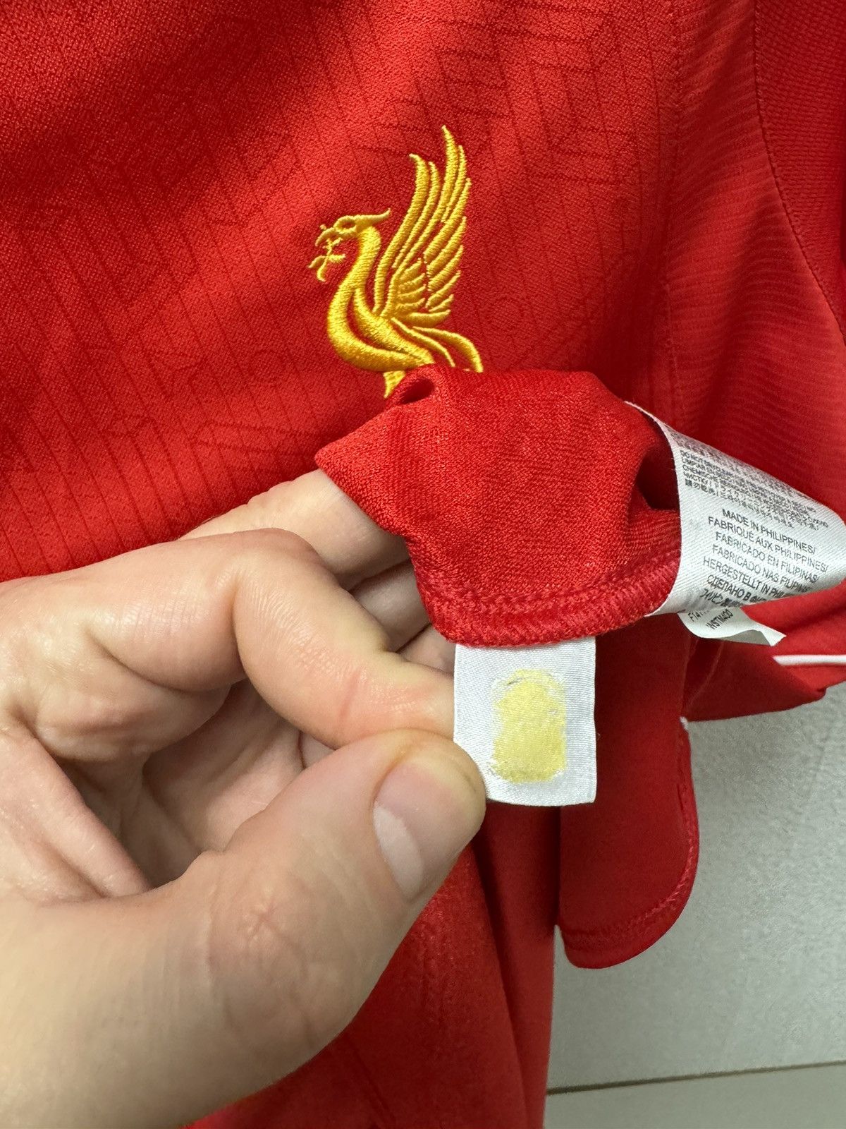 Warrior Warrior Liverpool soccer jersey Xl sz standard Chartered Size US XL / EU 56 / 4 - 11 Thumbnail