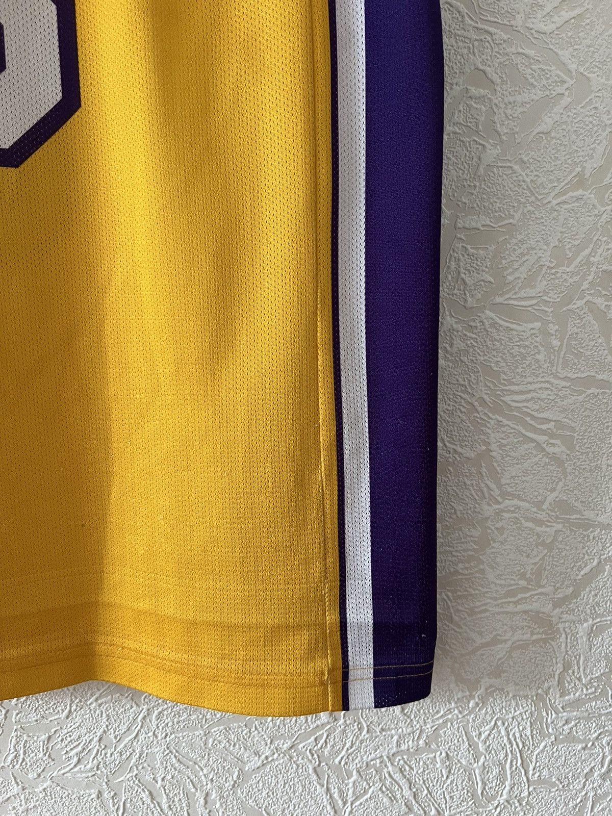 Champion × NBA LA Lakers 1996 Vintage Kobe Bryant #8 Champion NBA Jersey Size US S / EU 44-46 / 1 - 9 Thumbnail