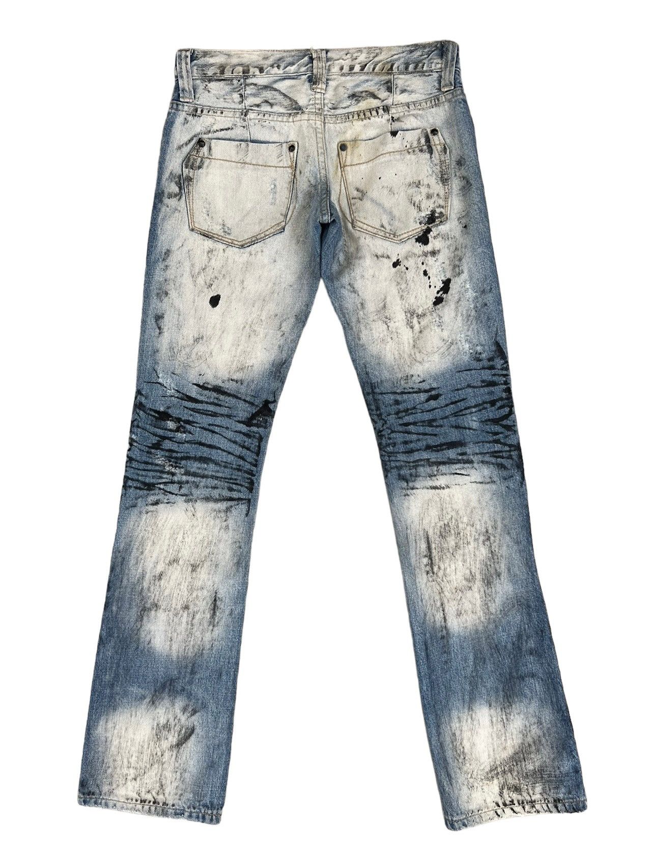 Vintage Vintage Benefit Japan Distressed Denim Painter Flare Jeans Size US 28 / EU 44 - 2 Thumbnail