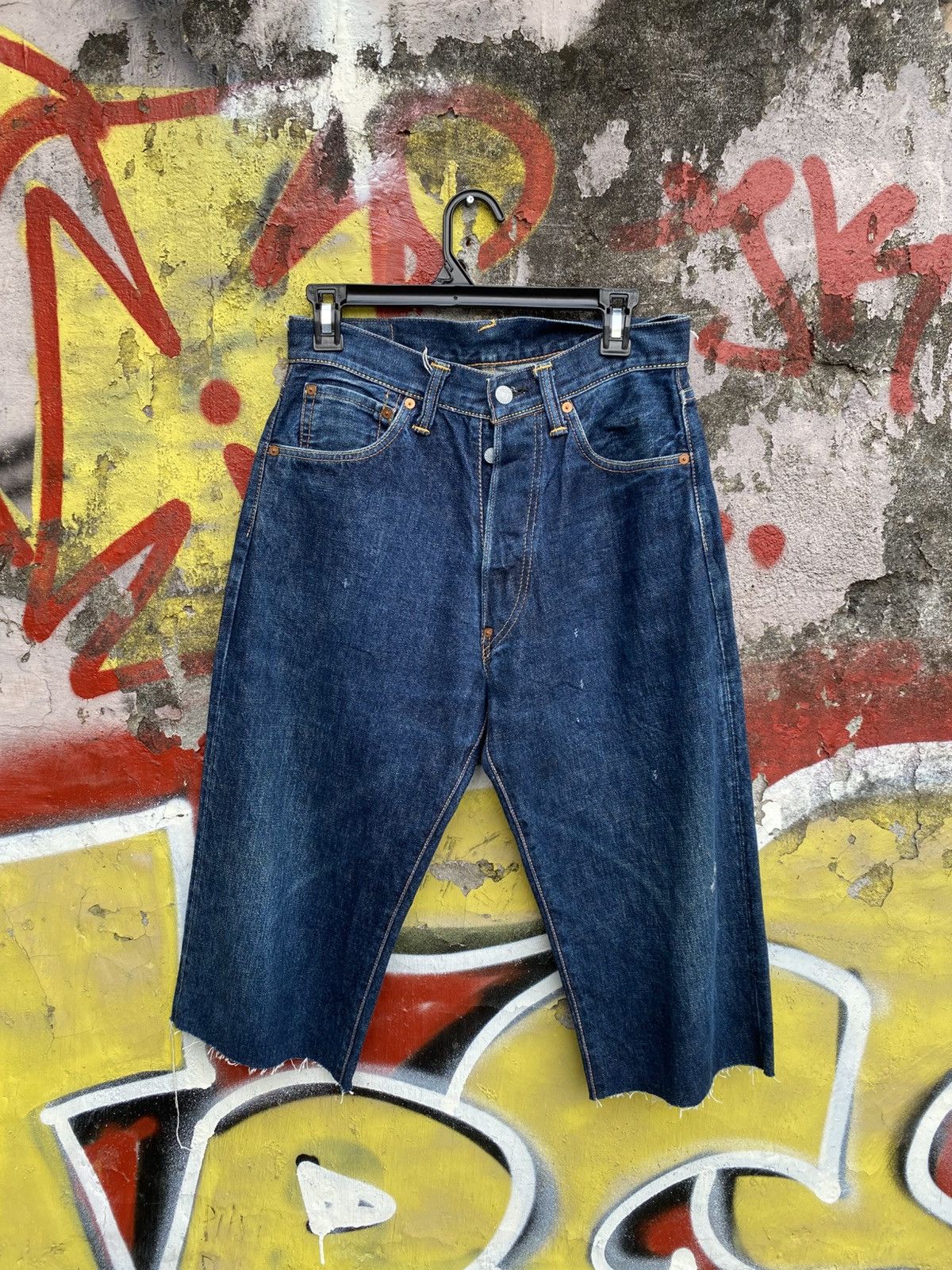 Evisu Very rare Vintage short jeans evisu selvedge black & yellow Size US 29 - 2 Thumbnail