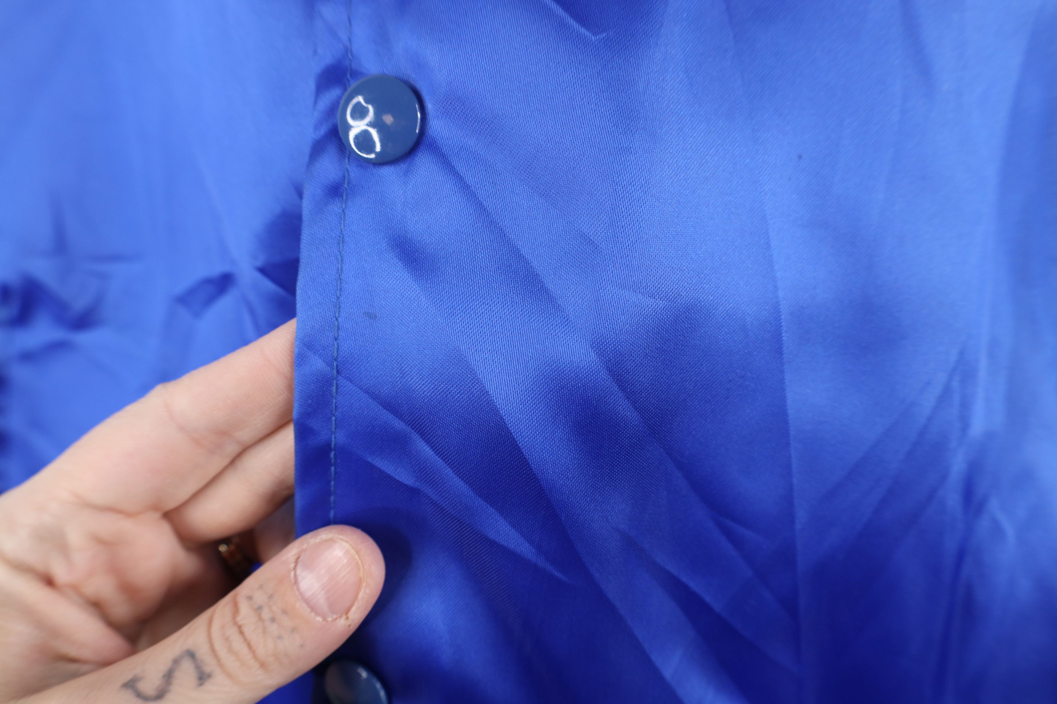 Vintage Vintage 80s Streetwear World Class Satin Bomber Jacket USA Size US L / EU 52-54 / 3 - 7 Thumbnail