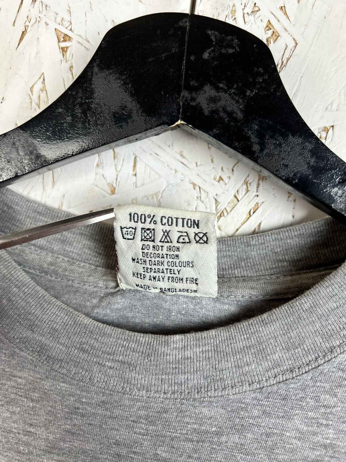 Nutmeg Vintage Georgetown Hoyas 1994 Looney Tunes T-Shirt XL Gray Size US XL / EU 56 / 4 - 9 Thumbnail