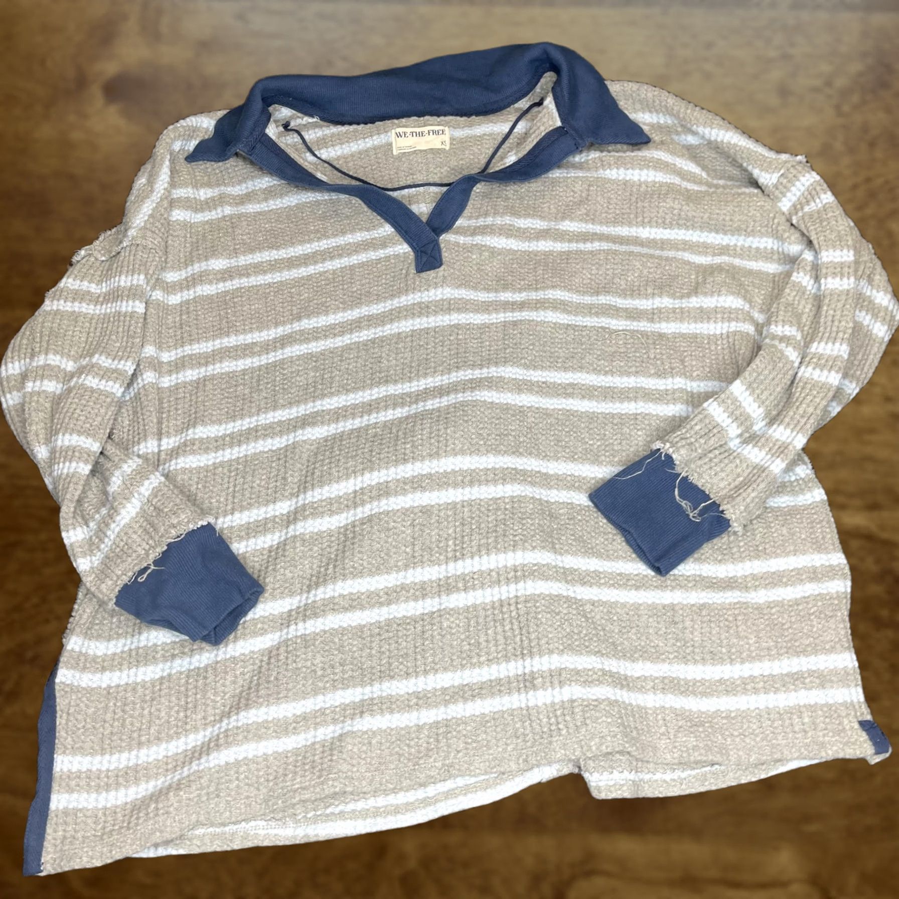 Vintage We The Free Sweater Shirt Womens XS Tan Beige Blue Striped Waffle Knit Collared Pullover Size XS / US 0-2 / IT 36-38 - 1 Thumbnail