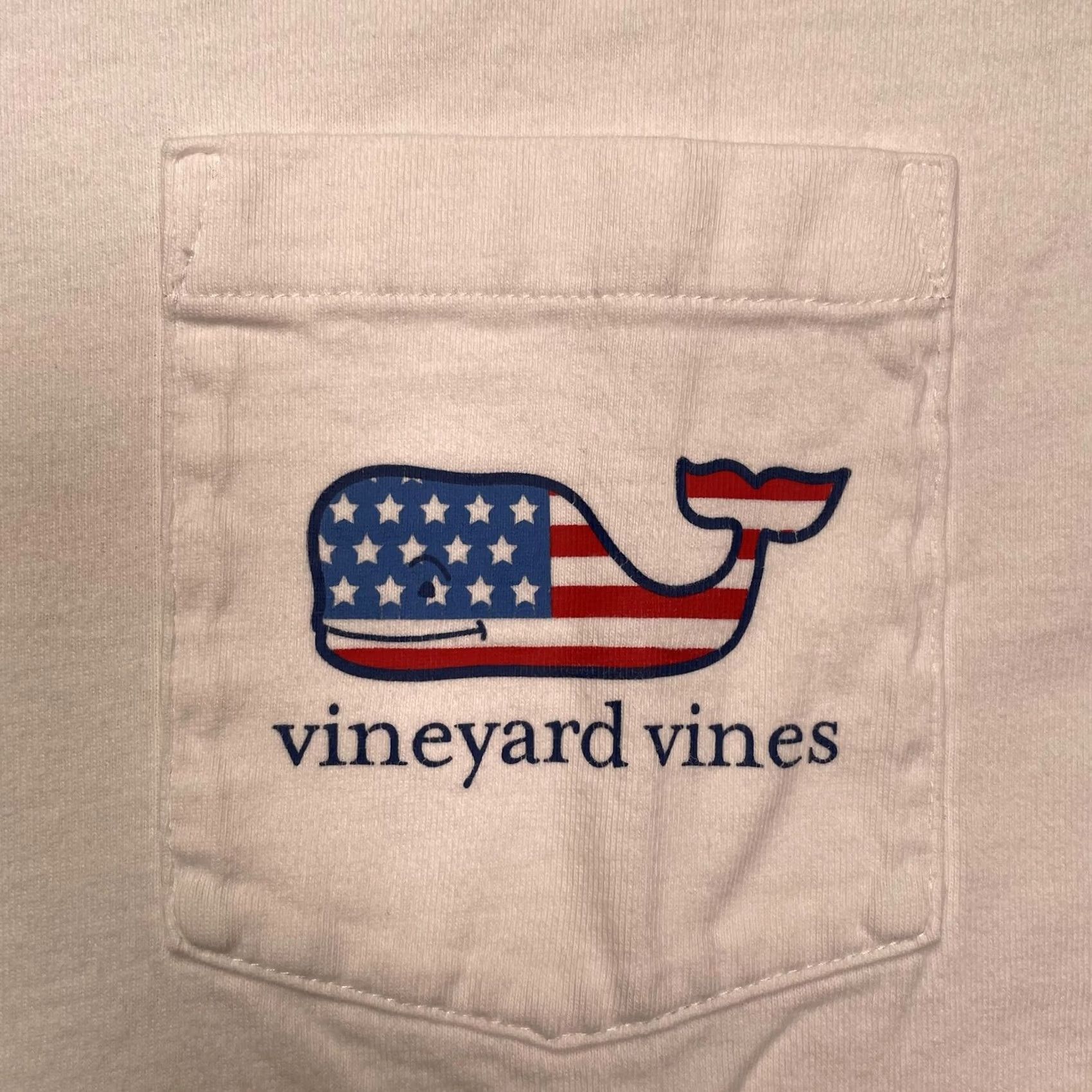 Vineyard Vines Vineyard Vines Shirt Mens Large White USA Flag Surfboards Pocket Graphic Tee Size US L / EU 52-54 / 3 - 6 Thumbnail
