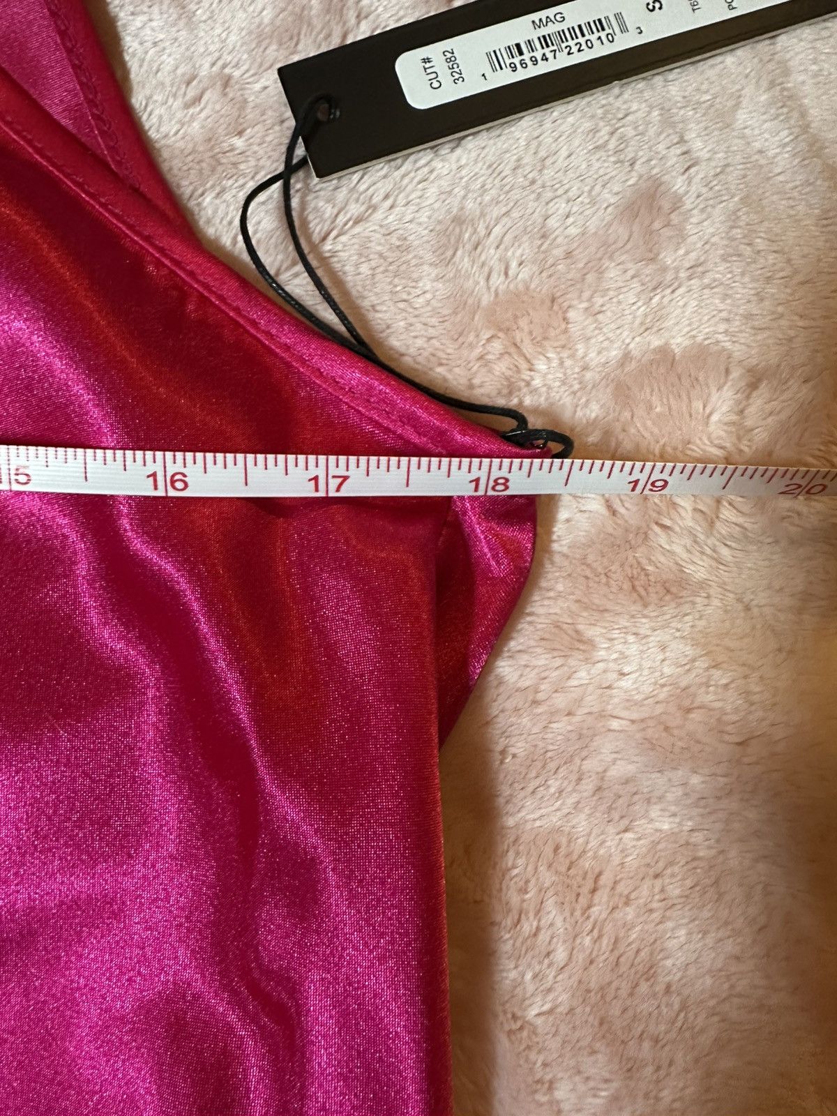 Nicole Miller NWT Nicole Miller New York Pink Soft Satin Tank Top Size S Size S / US 4 / IT 40 - 4 Thumbnail
