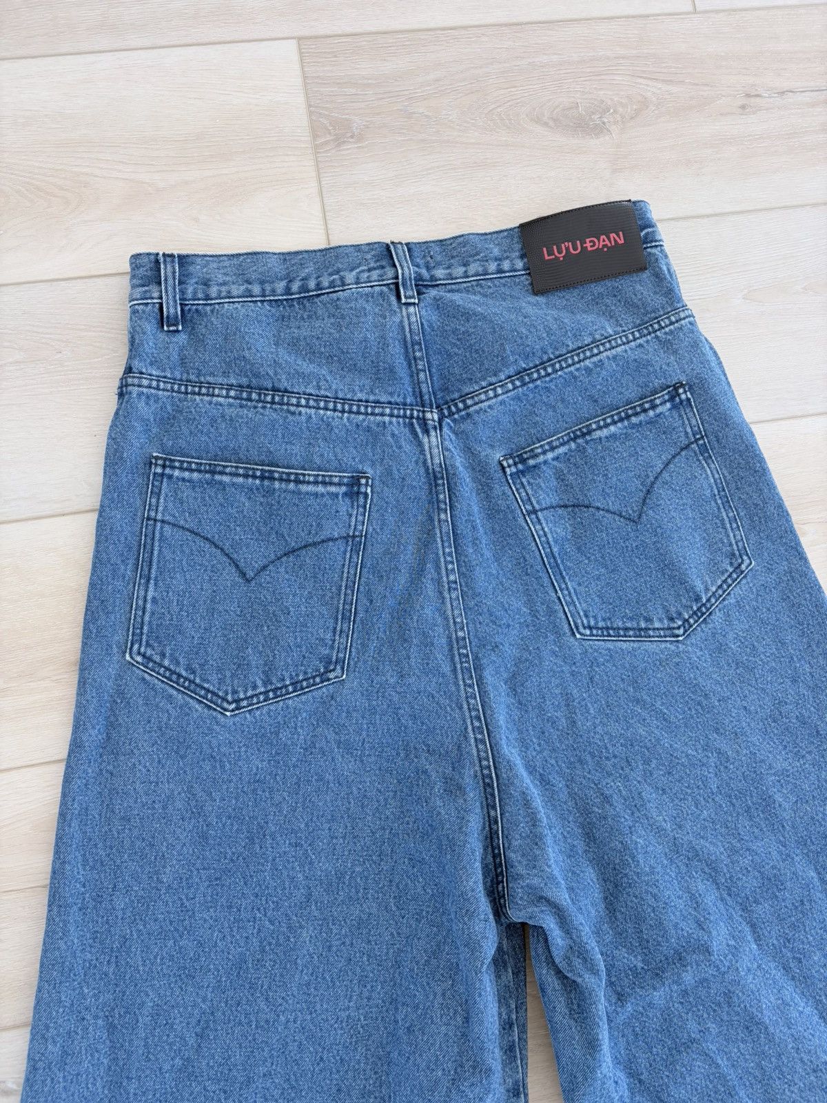 LUU DAN wide leg cropped jeans Size US 34 / EU 50 - 5 Thumbnail