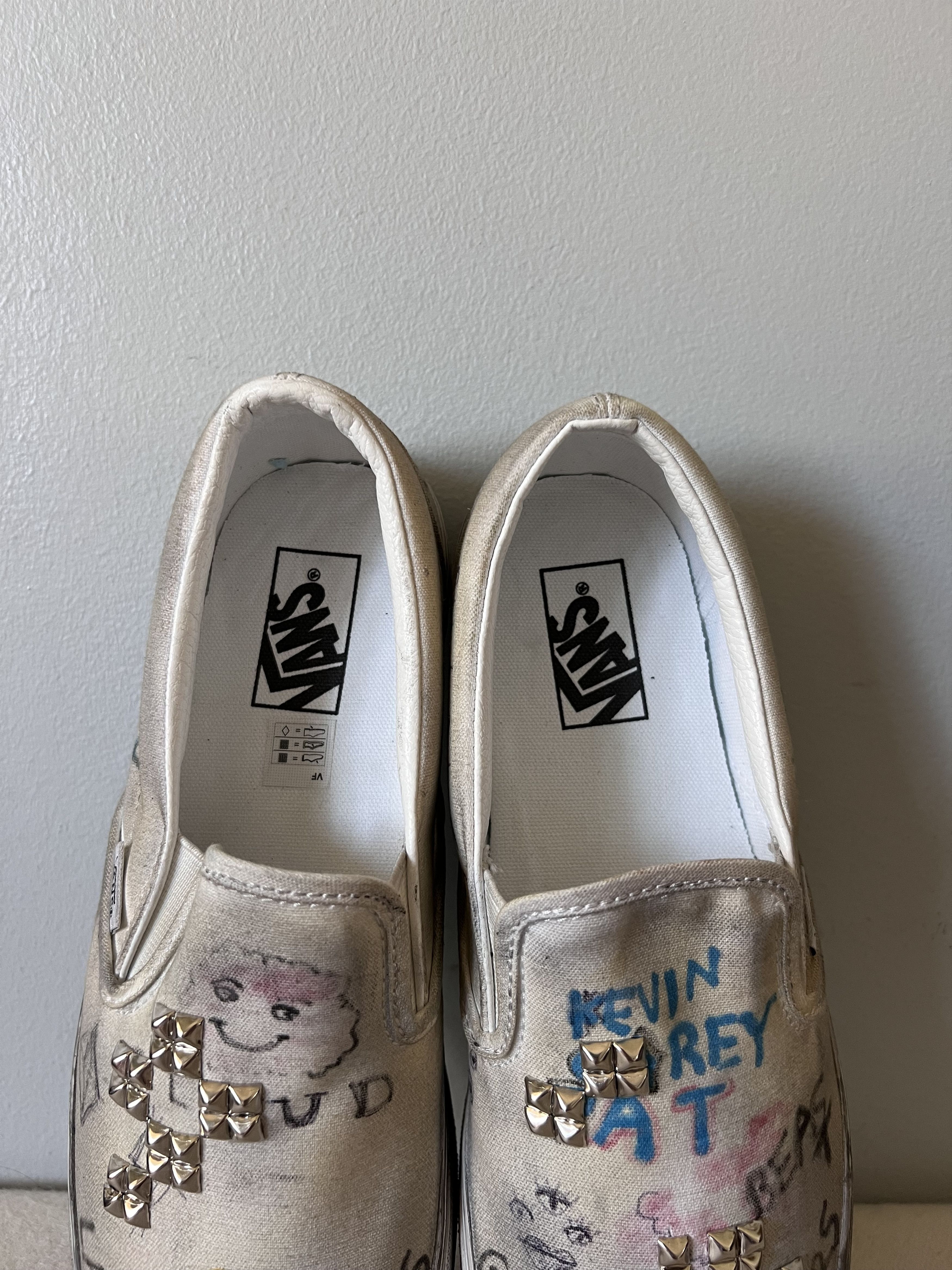 Paly Hollywood Paly Hollywood Vans Classic Slip On in White Size US 9.5 / EU 42-43 - 8 Thumbnail